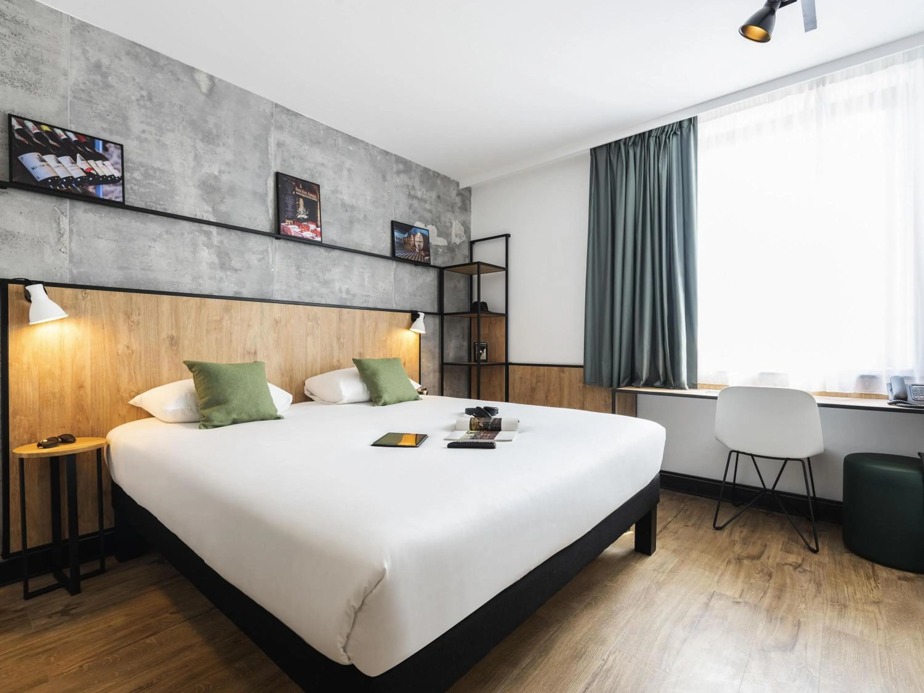 Bedroom, Bed in ibis Lyon Sud Oullins