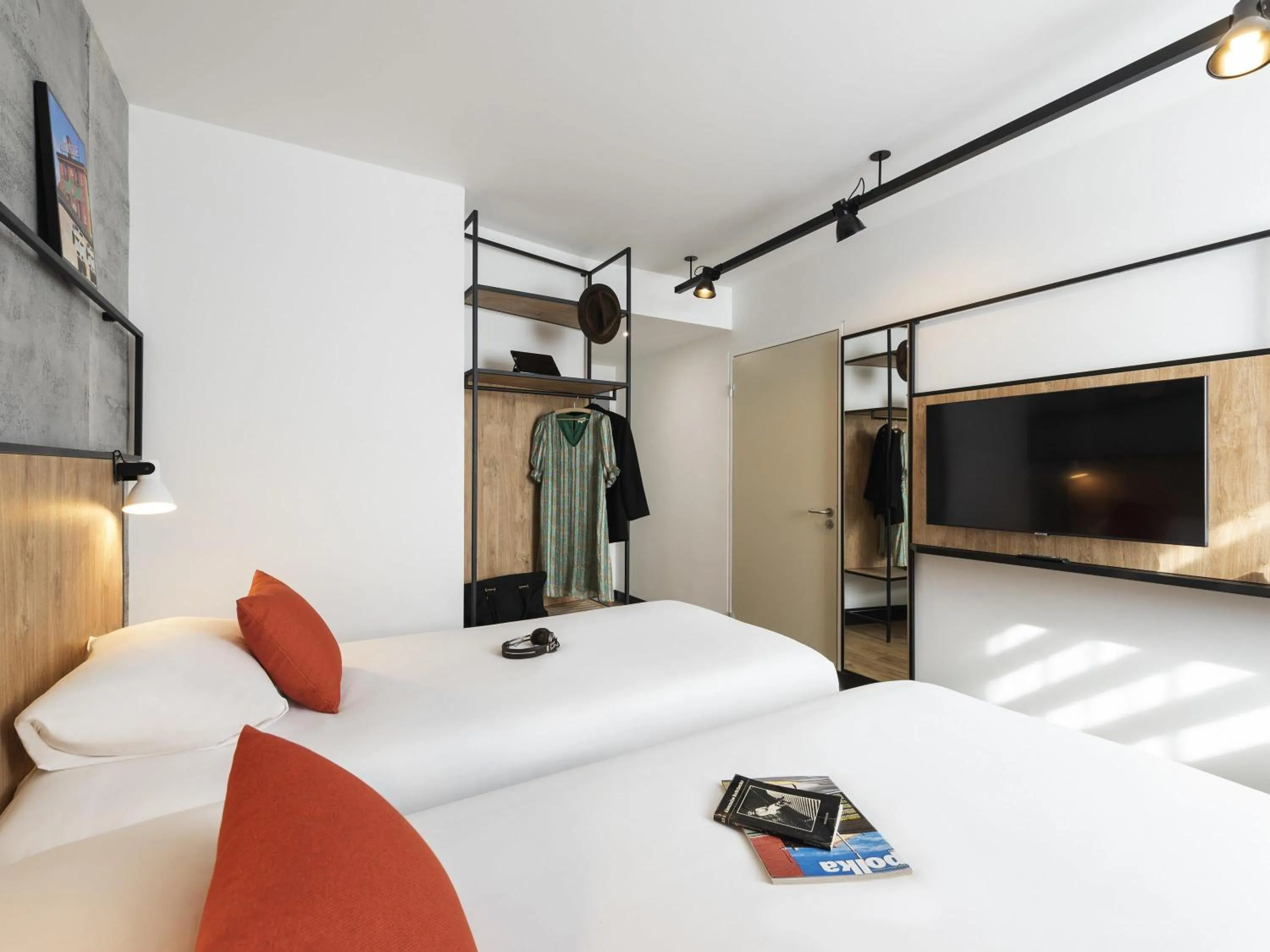 Bedroom, Bed in ibis Lyon Sud Oullins