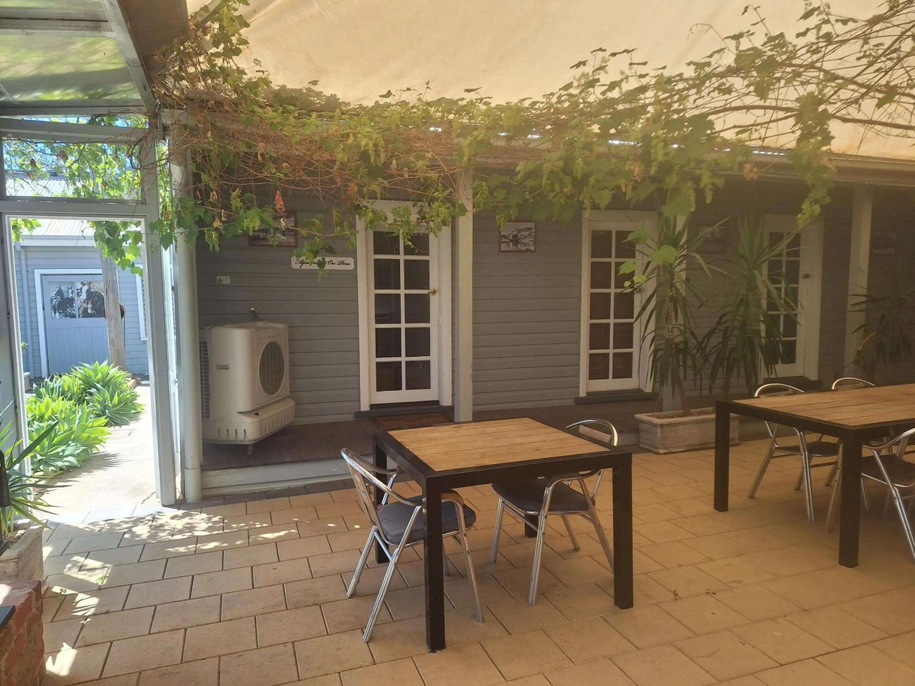 Facade/entrance in The Convent Boutique Accommodation plus Short Stay Holiday Homes