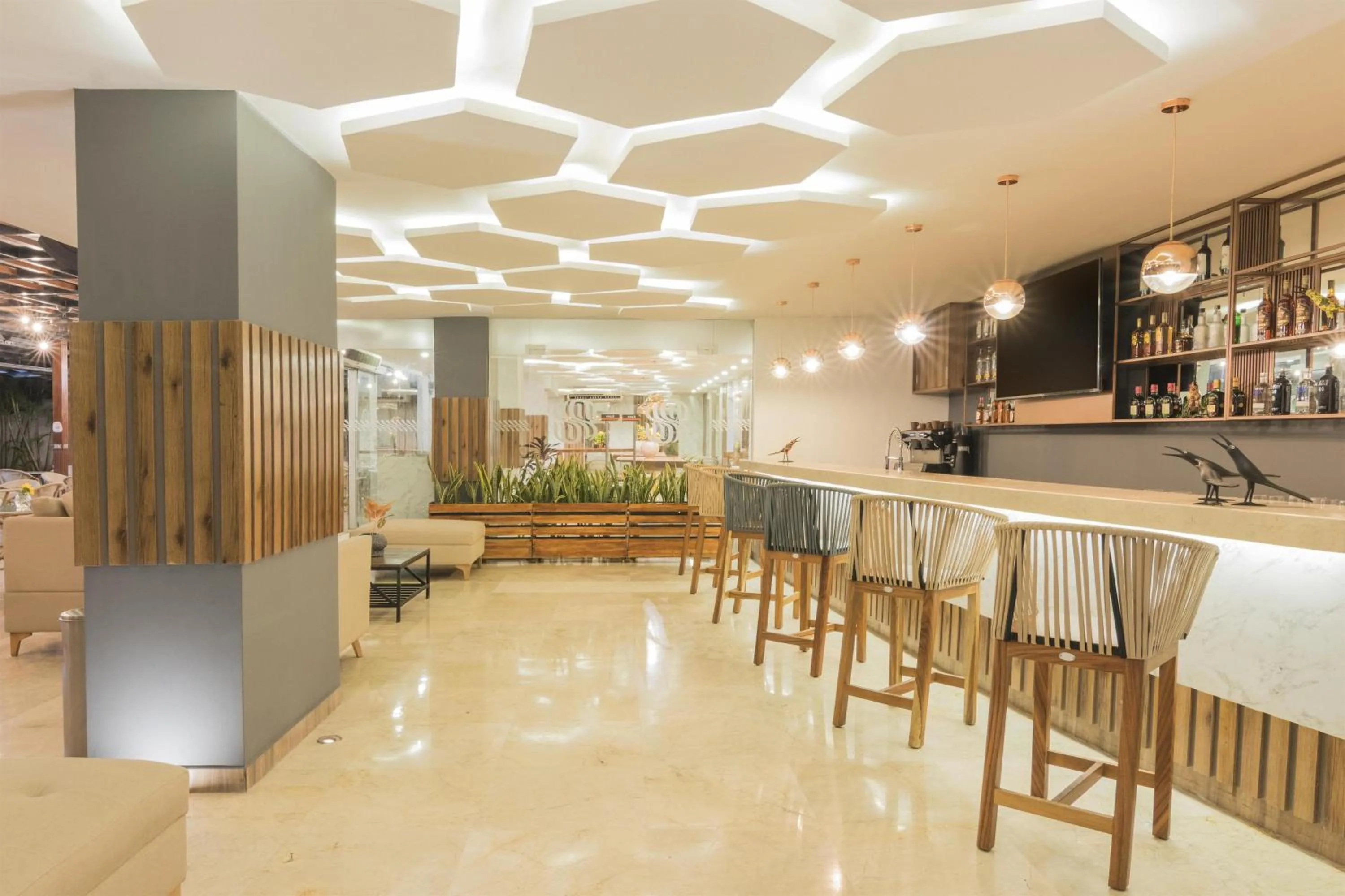 Lounge or bar in Sonesta Hotel Cartagena