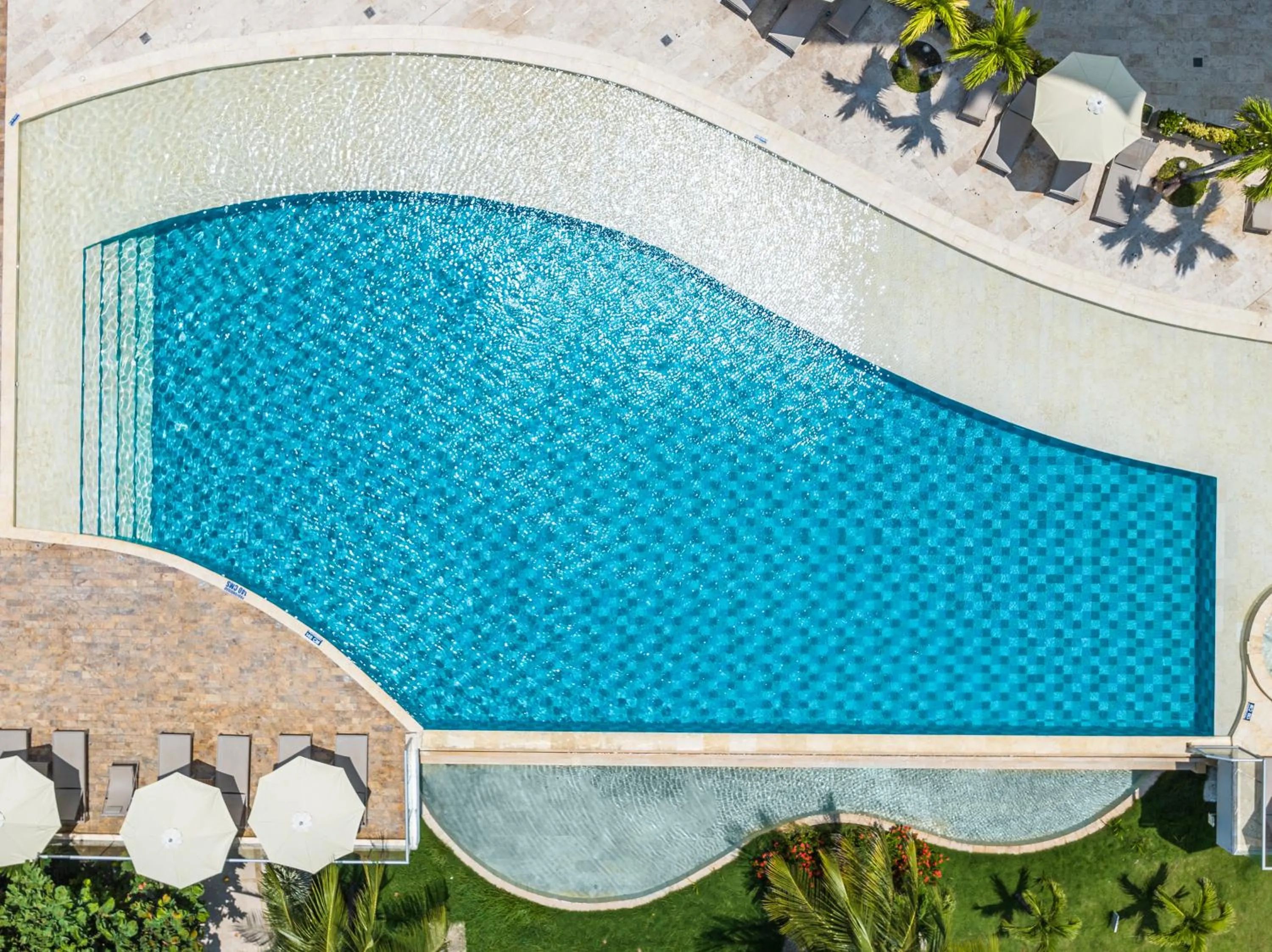 Swimming pool in Sonesta Hotel Cartagena