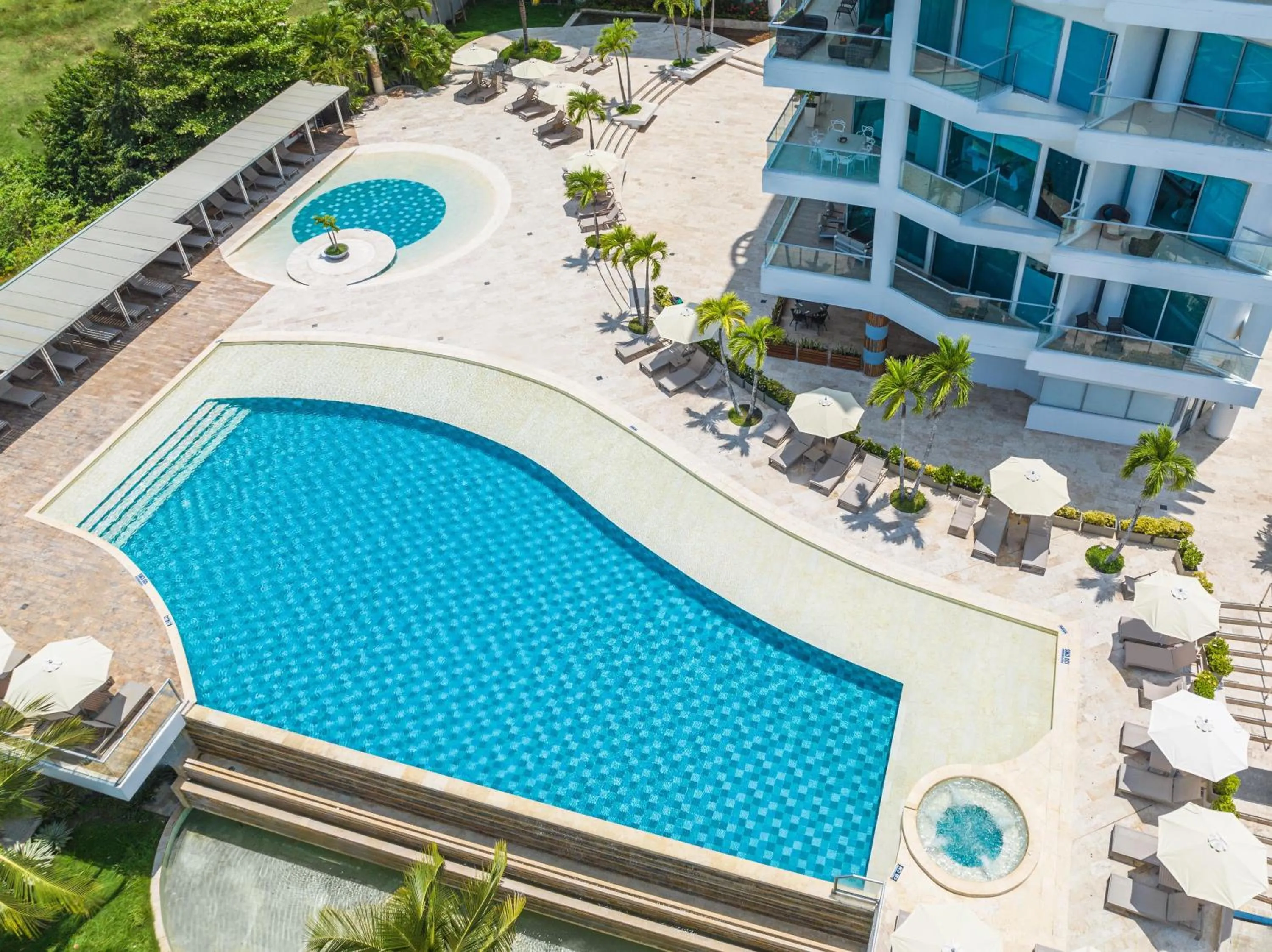 Pool view in Sonesta Hotel Cartagena
