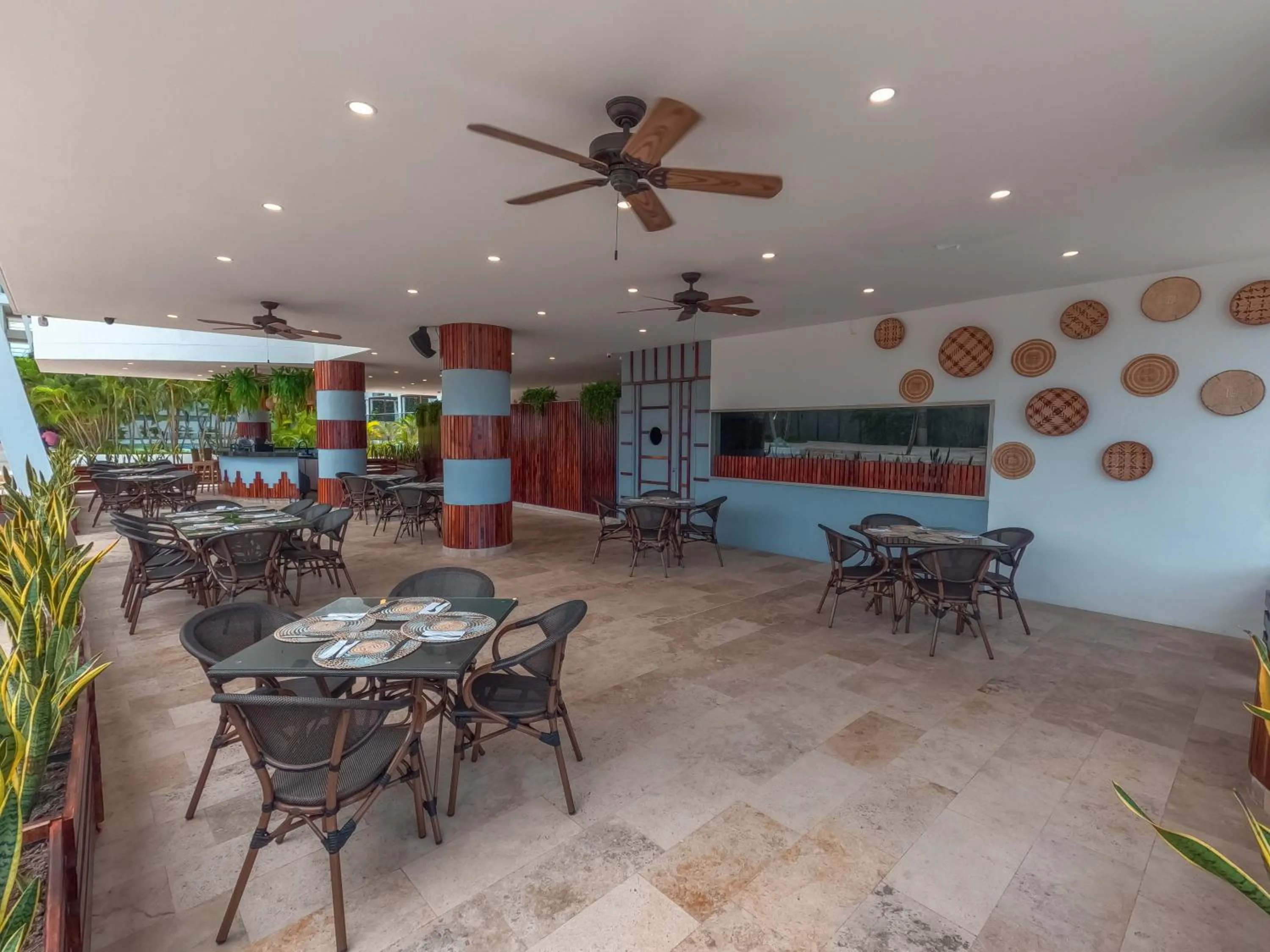 Restaurant/places to eat in Sonesta Hotel Cartagena