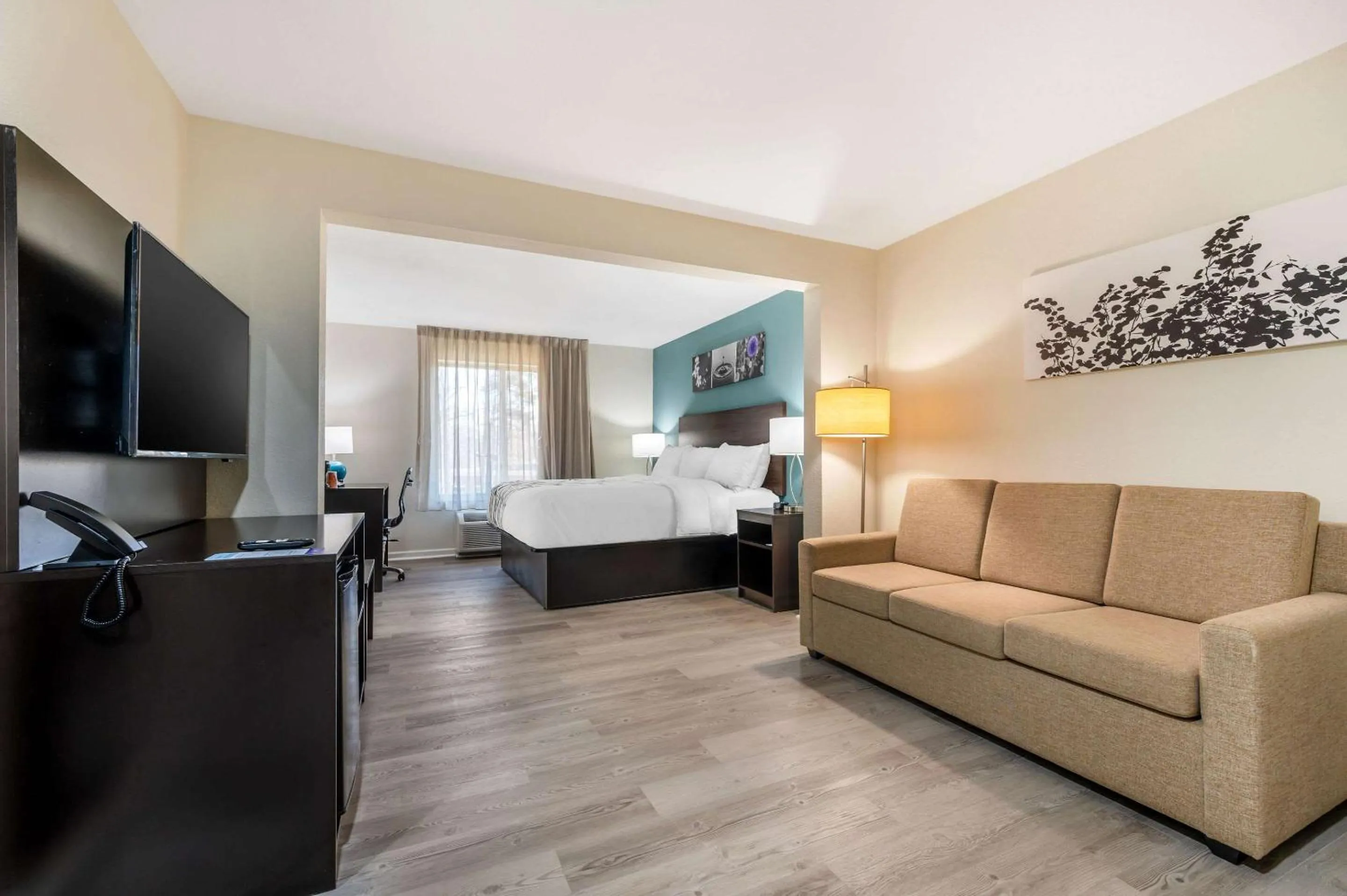 Bedroom, Bed in Sleep Inn & Suites