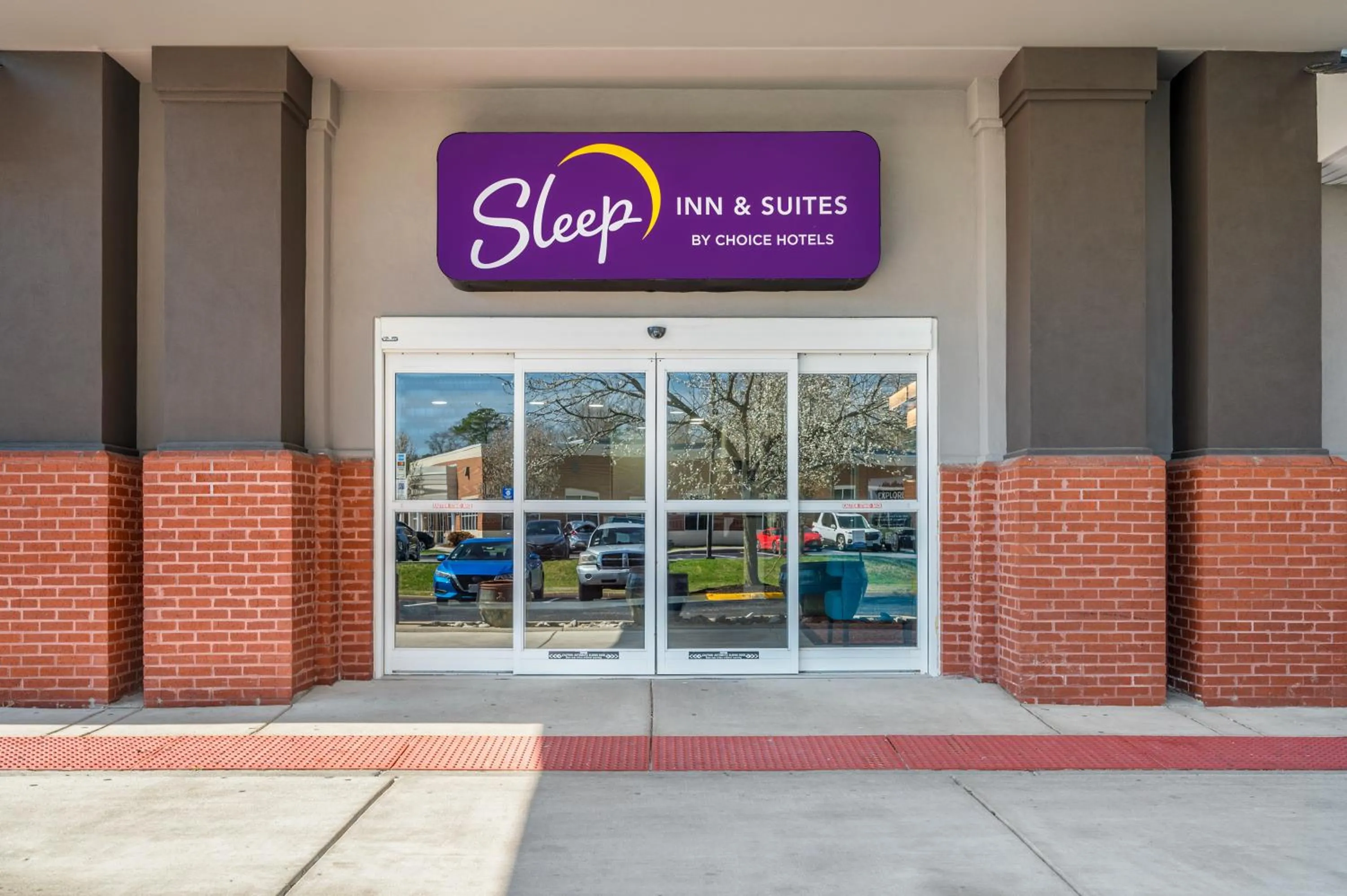 Facade/entrance in Sleep Inn & Suites
