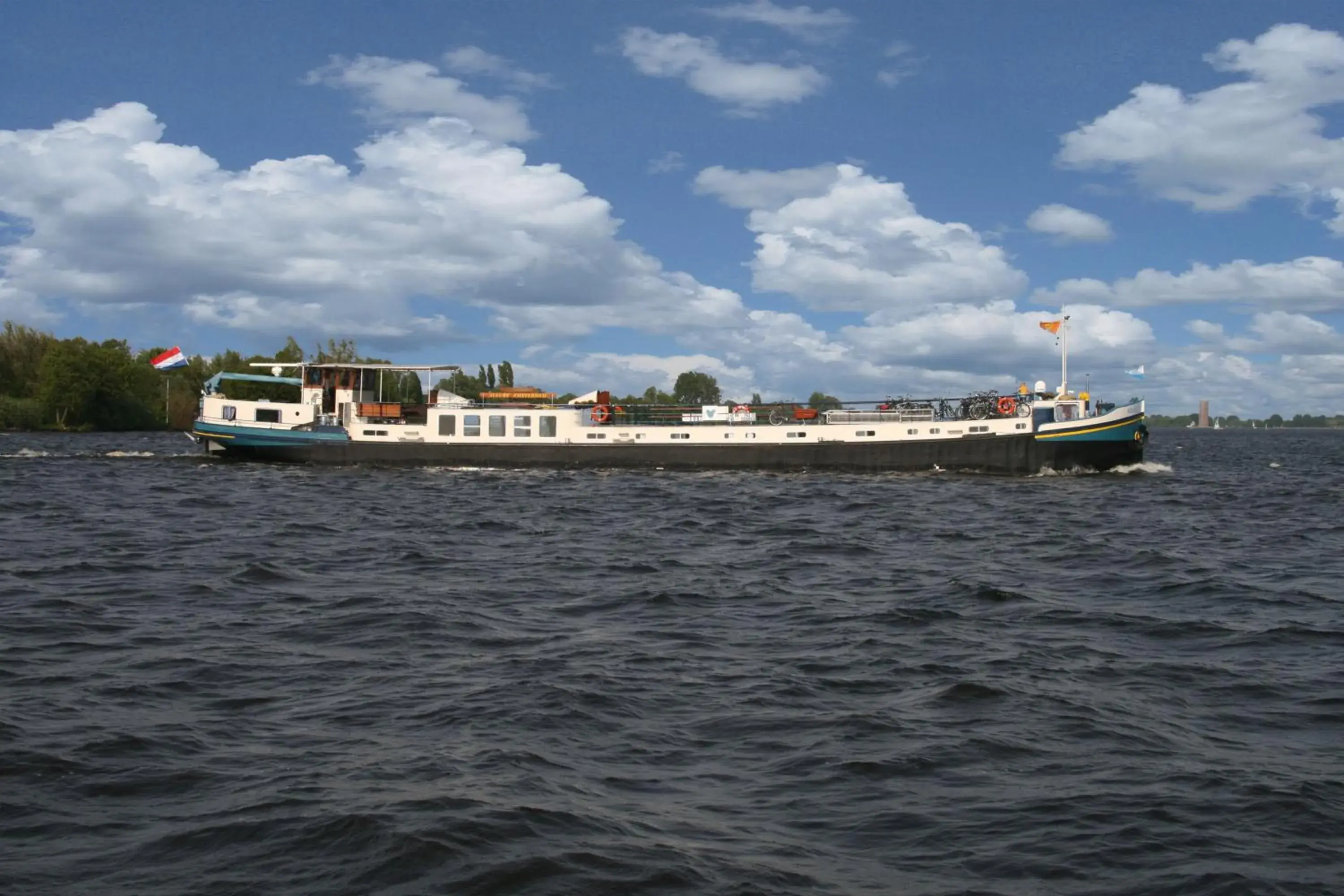 Hotelboat Allure Hotelboat Allure