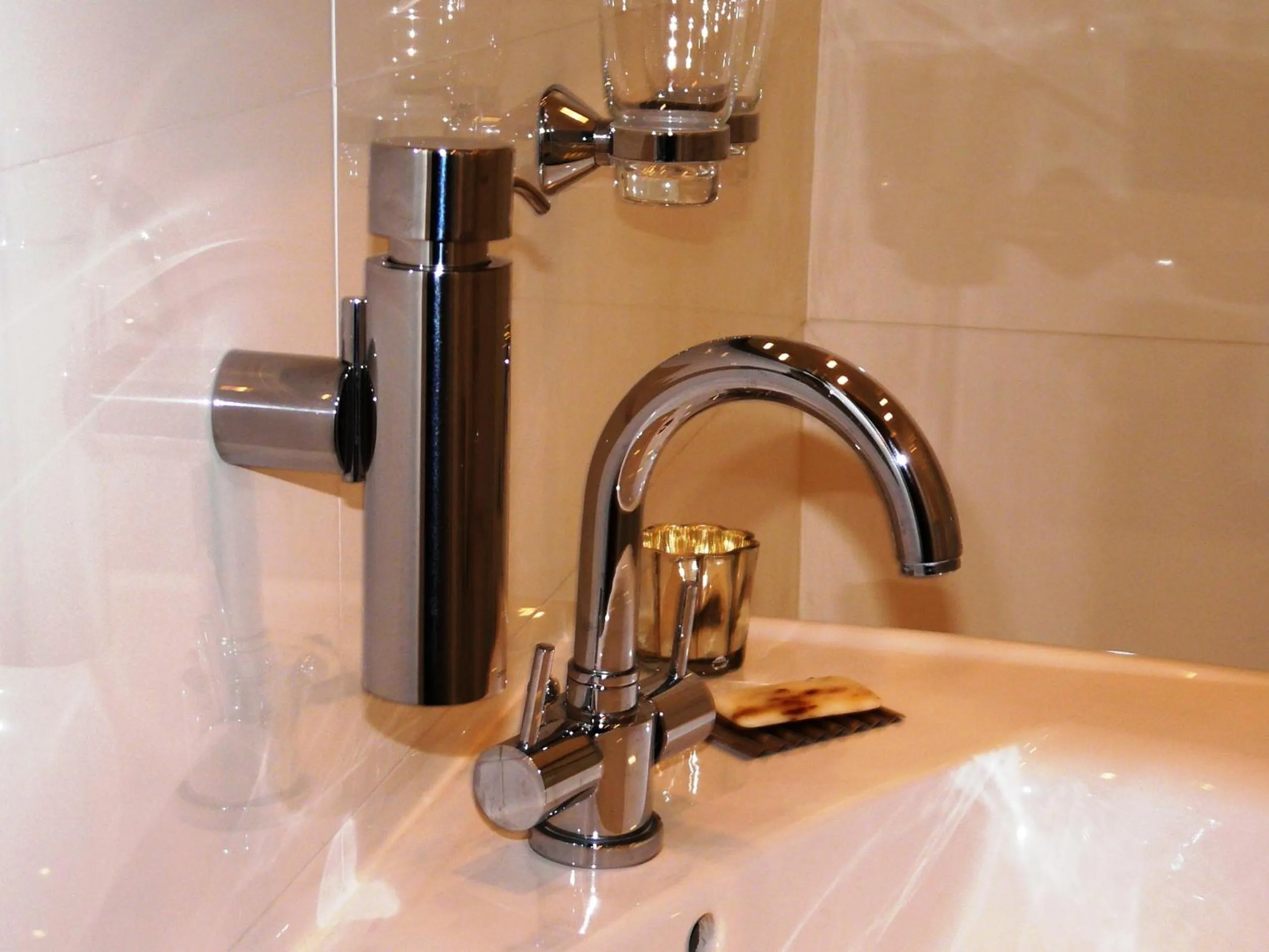 Bathroom in Annesdale House