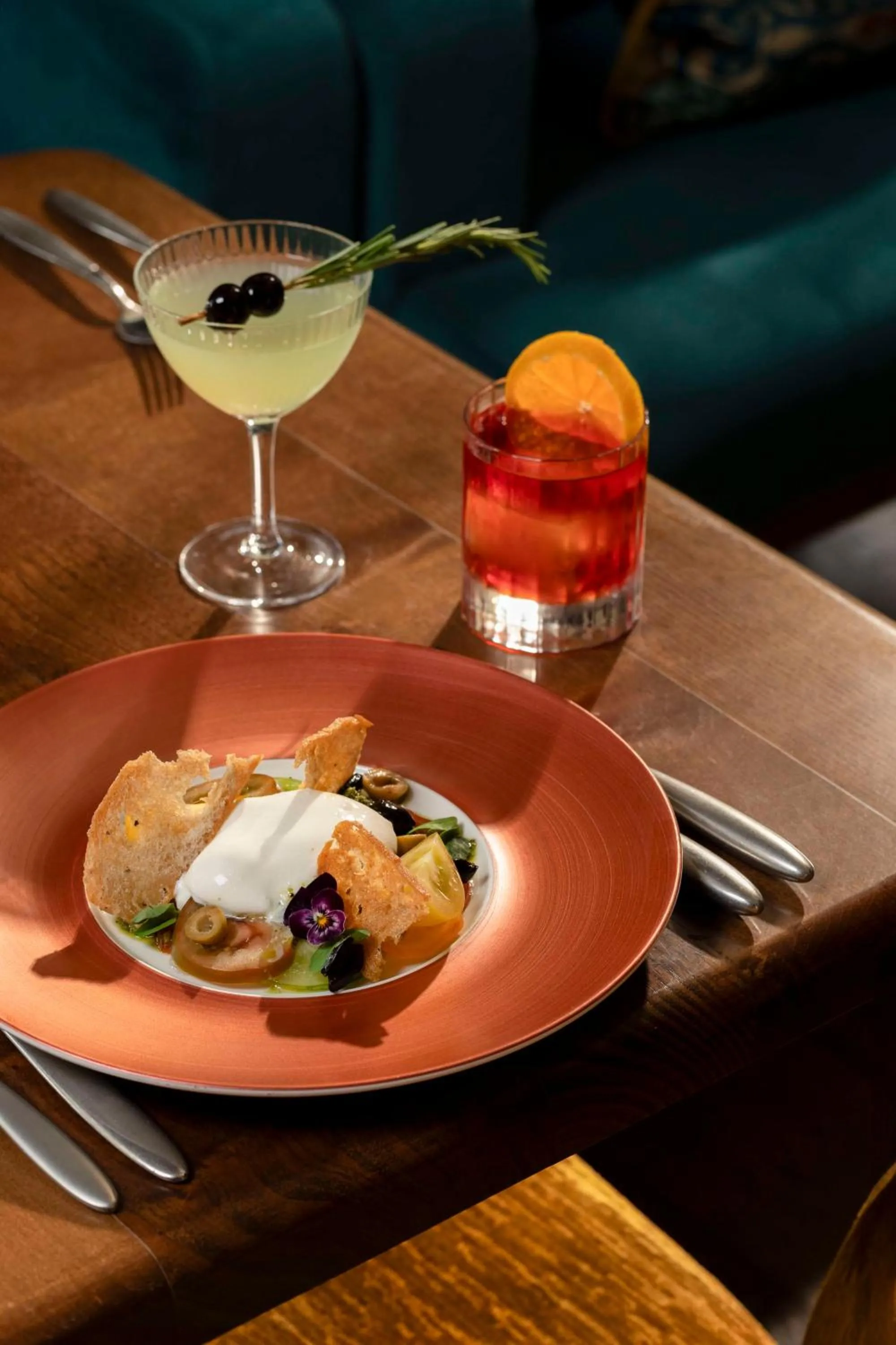 Dining area in Hilton Birmingham Metropole Hotel