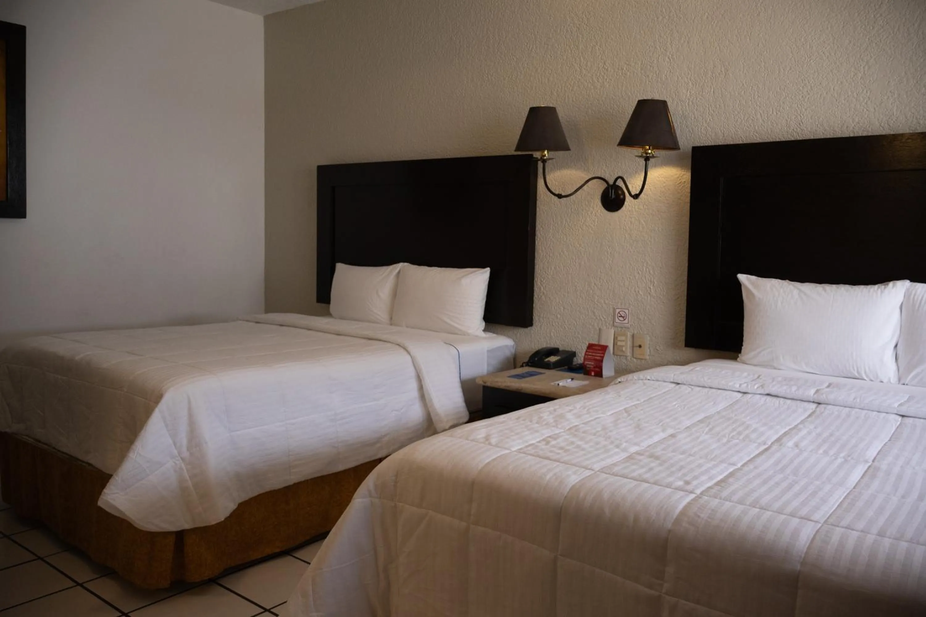 Property building, Bed in María Isabel Colima