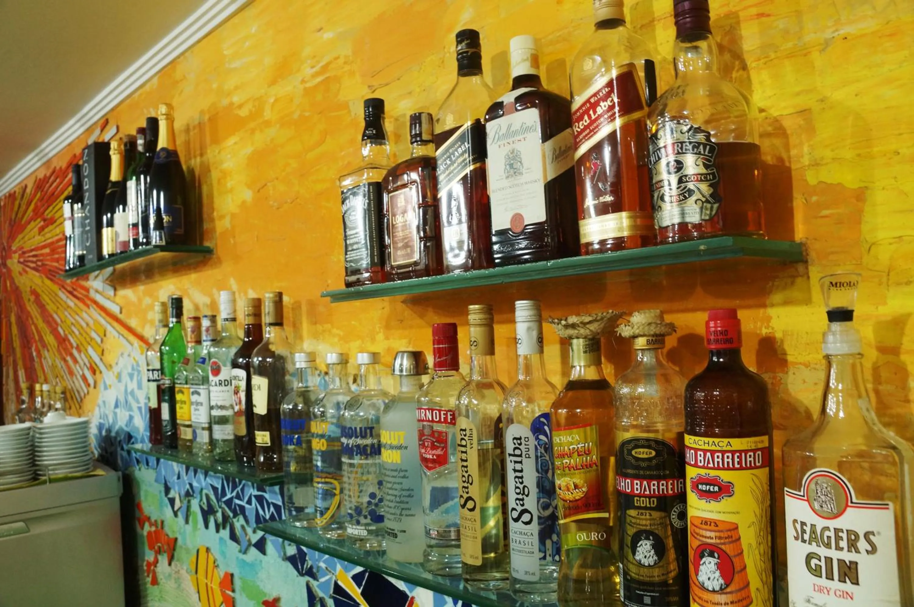 Restaurant/places to eat in Villa'l Mare Hotel