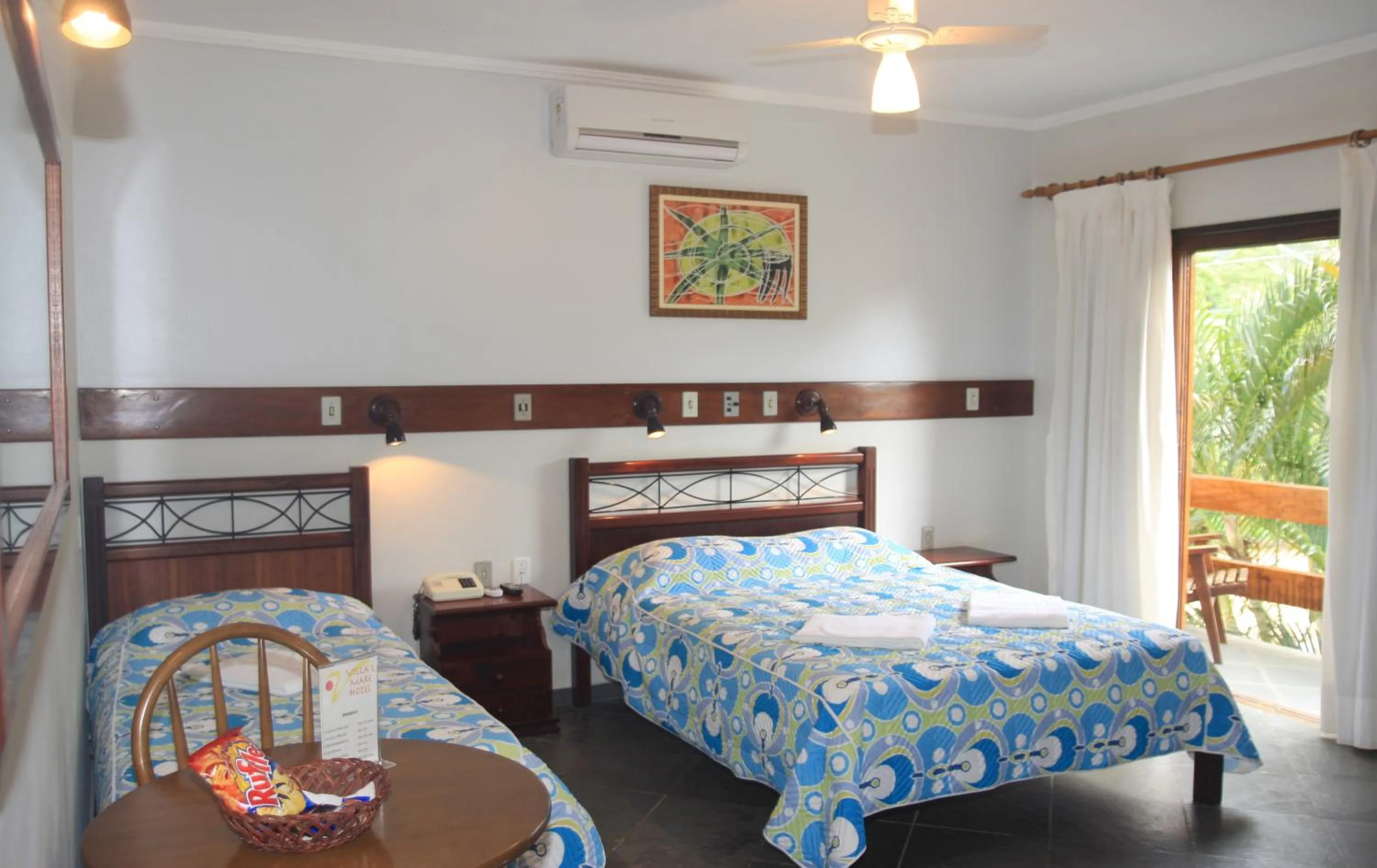 Shower, Bed in Villa'l Mare Hotel