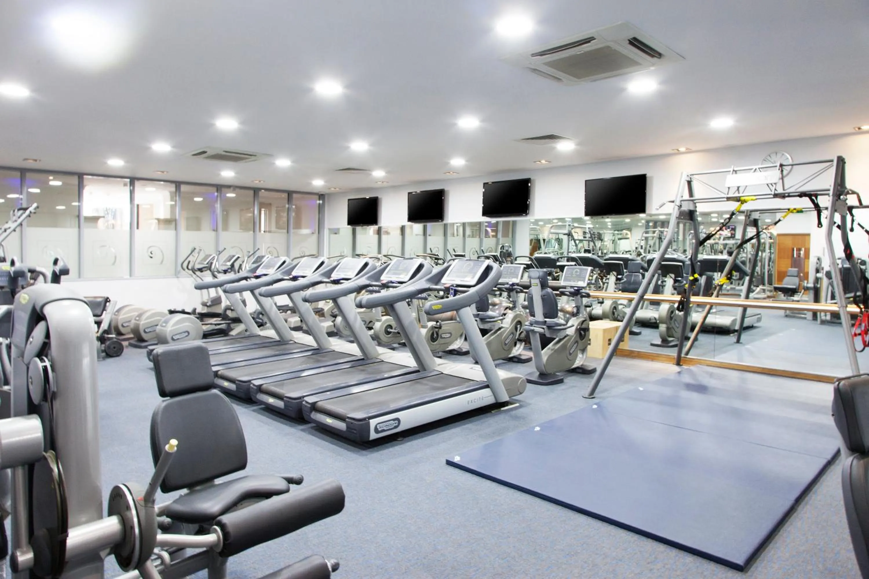 Spa and wellness centre/facilities in Crowne Plaza Reading