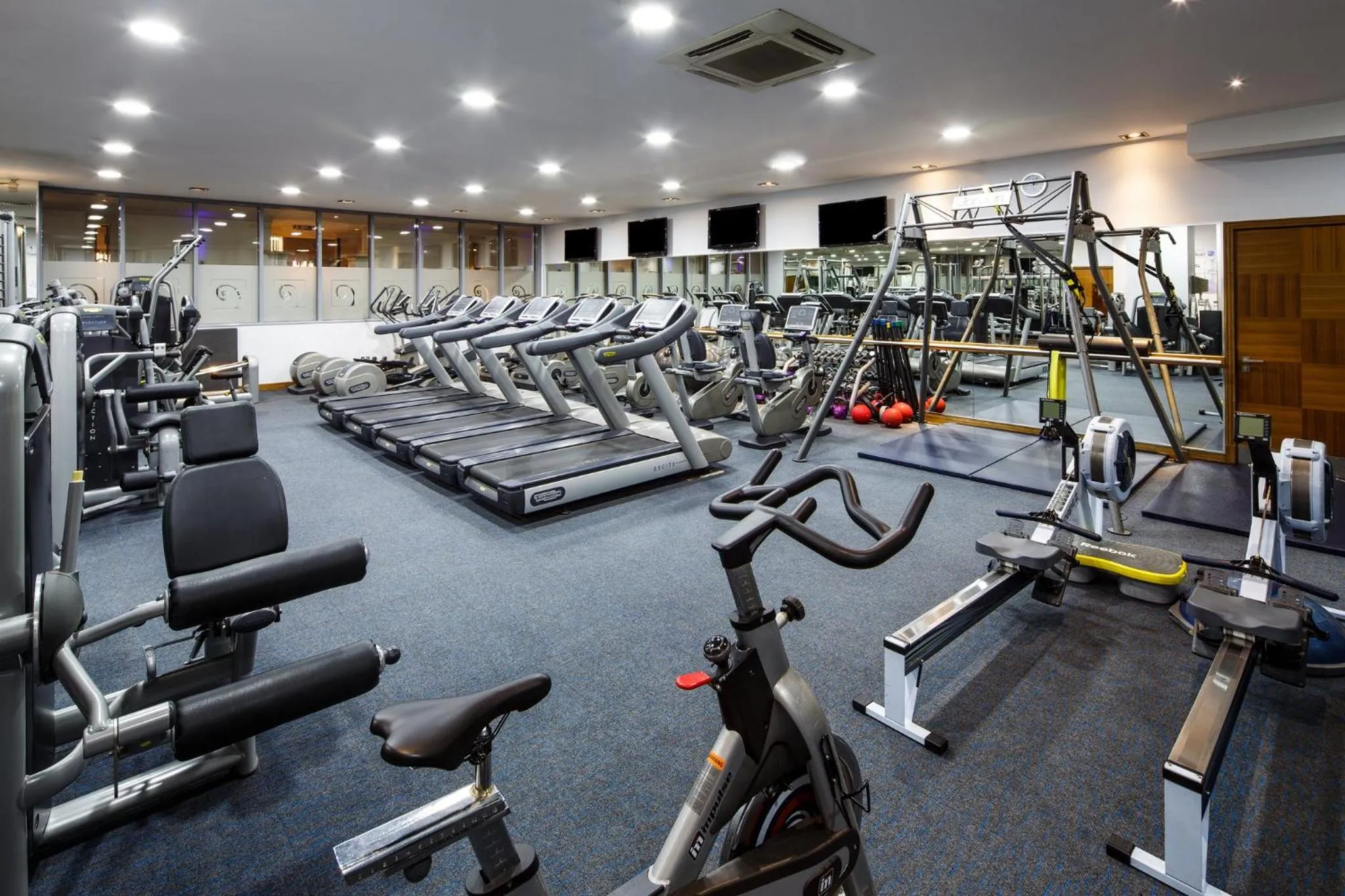 Spa and wellness centre/facilities in Crowne Plaza Reading