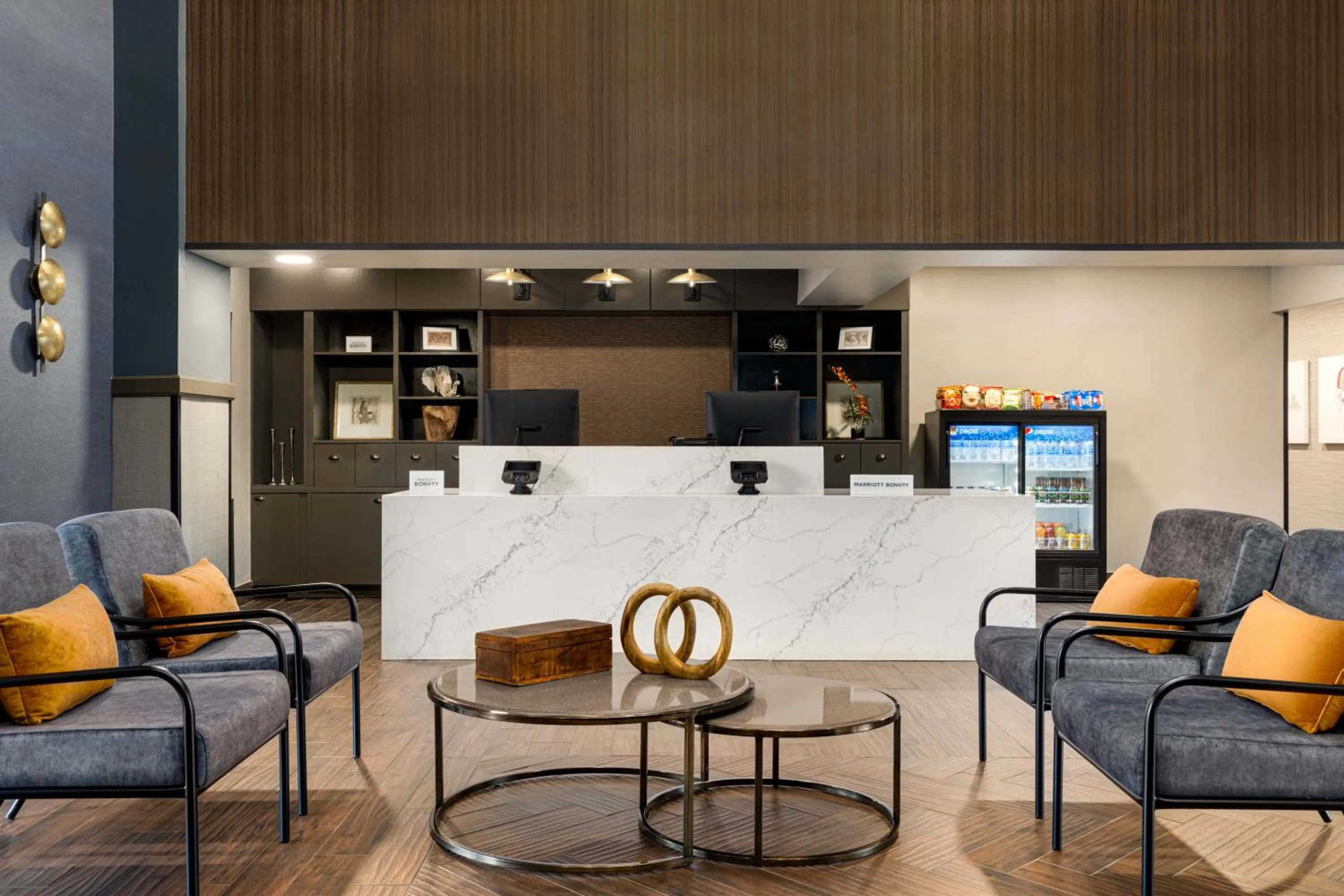 Lobby or reception in Four Points by Sheraton Columbus-Polaris