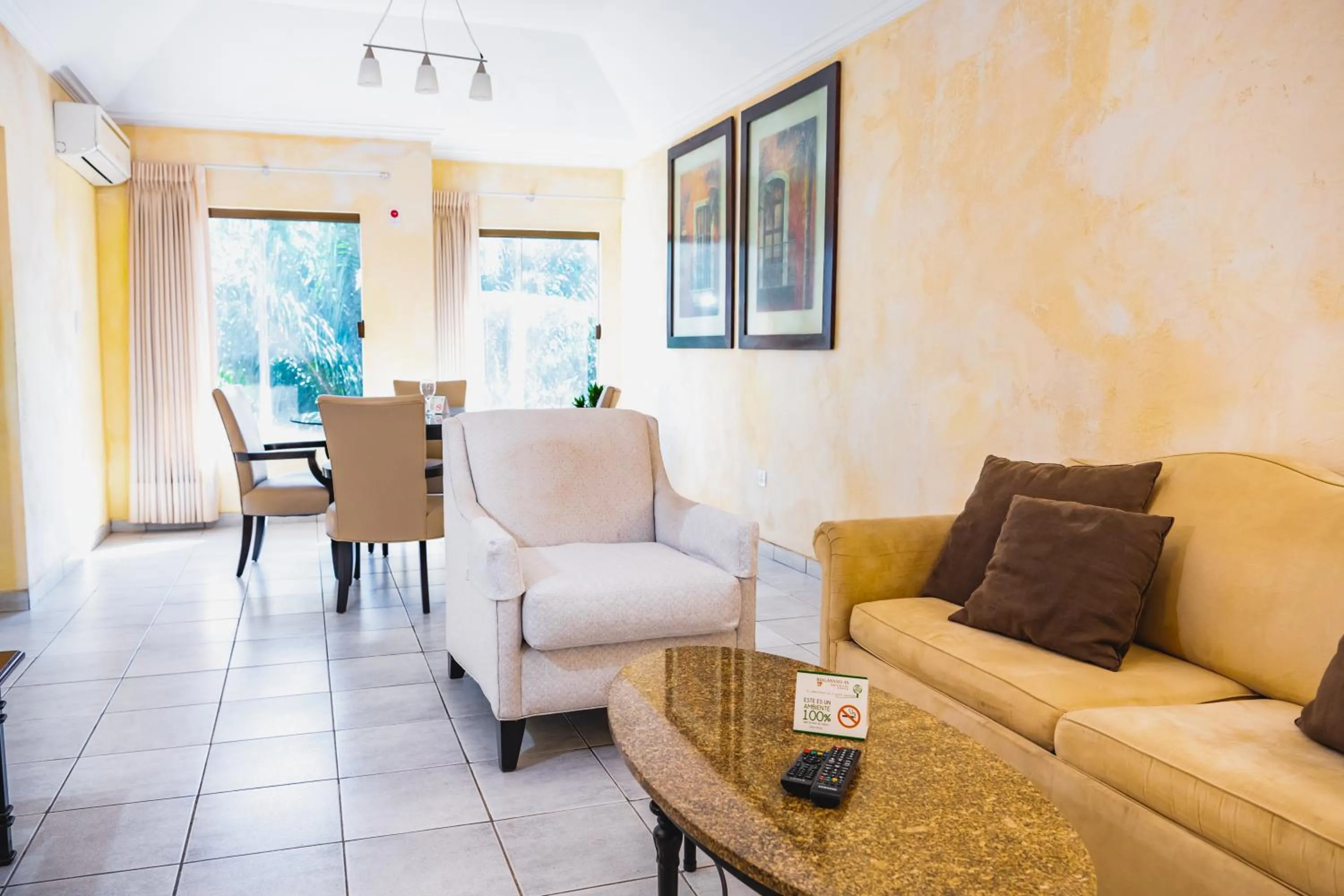 Living room in Buganvillas Hotel Suites