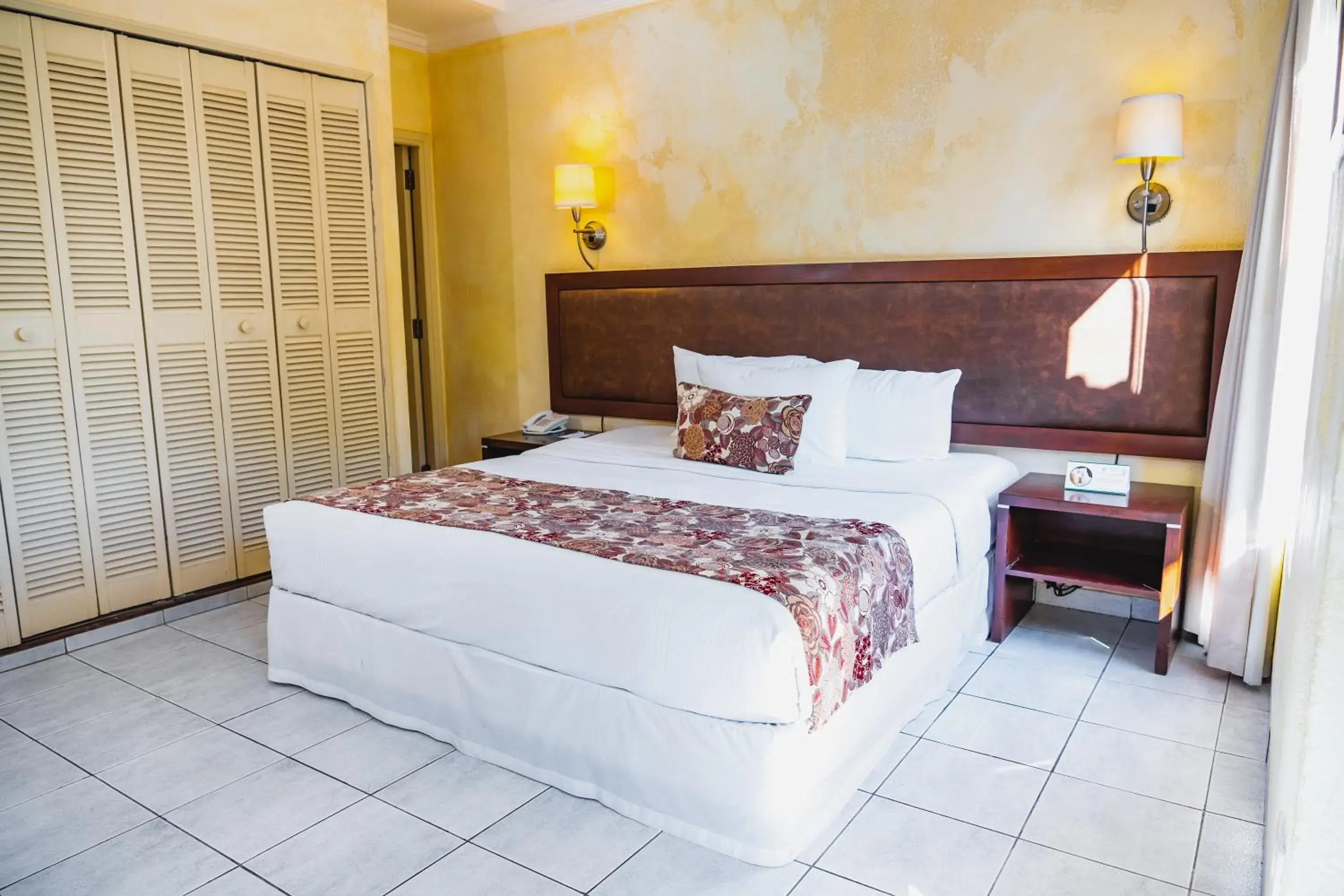 Executive Suite in Buganvillas Hotel Suites Executive Suite in Buganvillas Hotel Suites