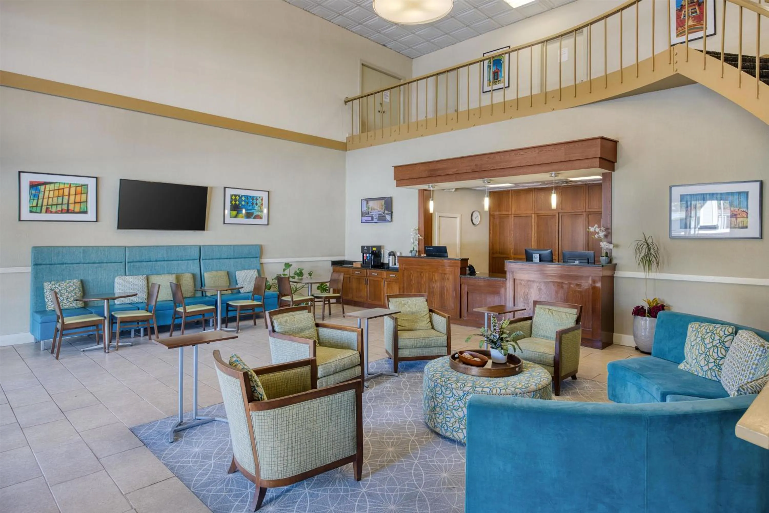 Lobby or reception in Best Western Hendersonville Inn
