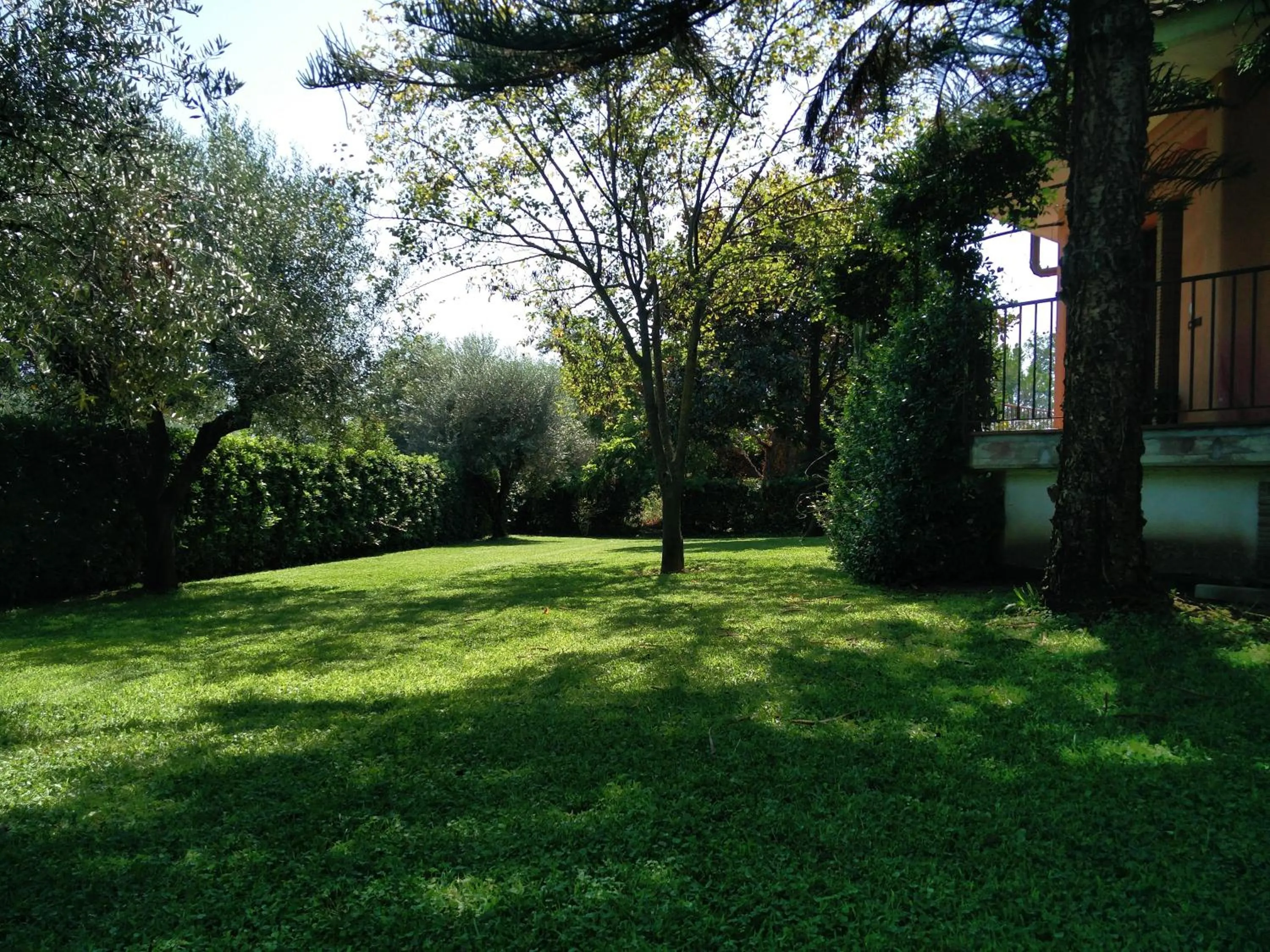 Garden view in Villa Rosa Lifestyle B&B