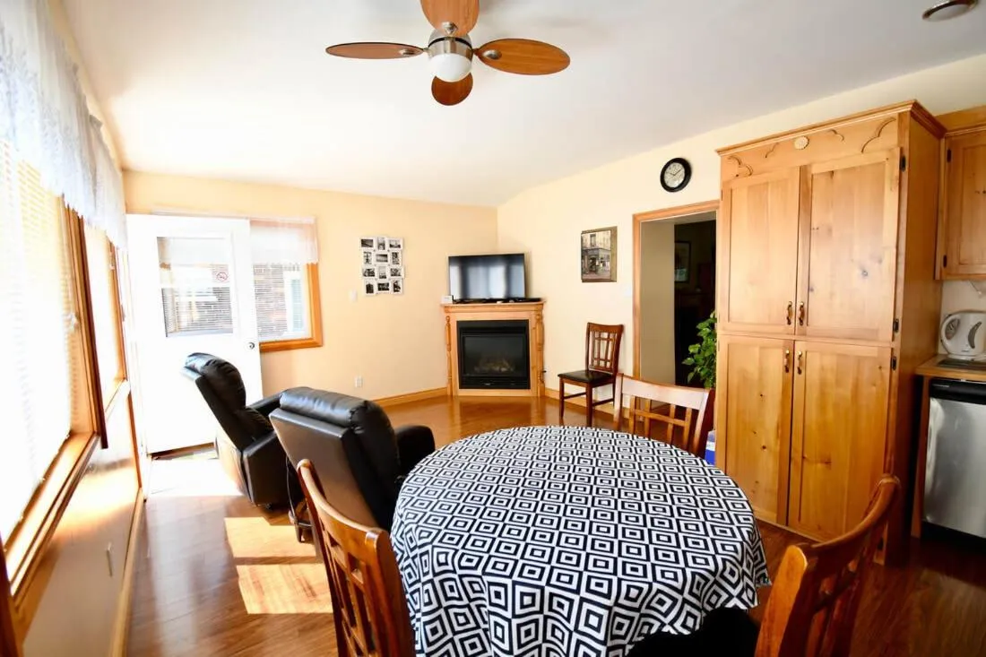 Living room in Dewar's Inn and Cottages