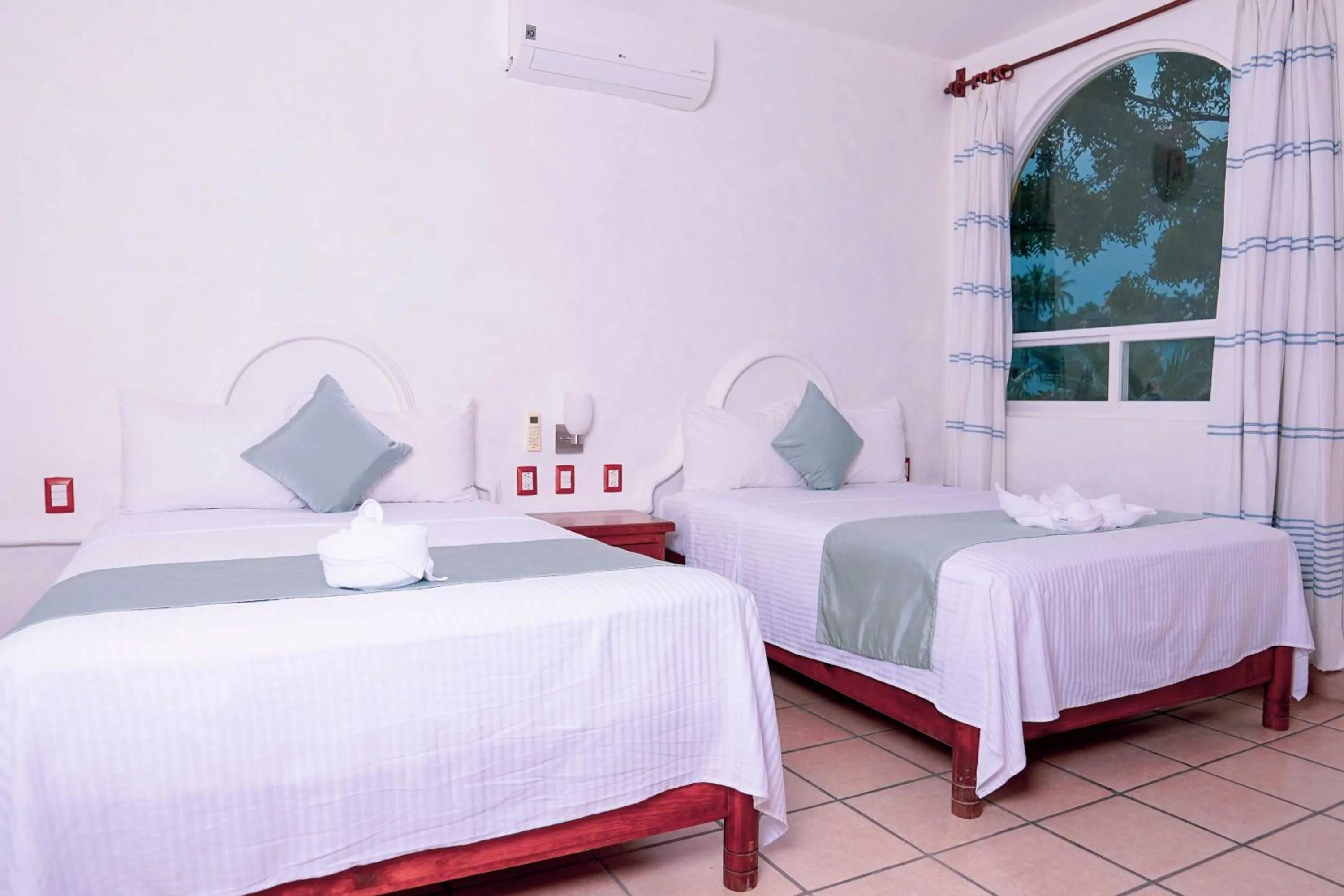 Bedroom, Bed in Villas & Resort Luz de Luna