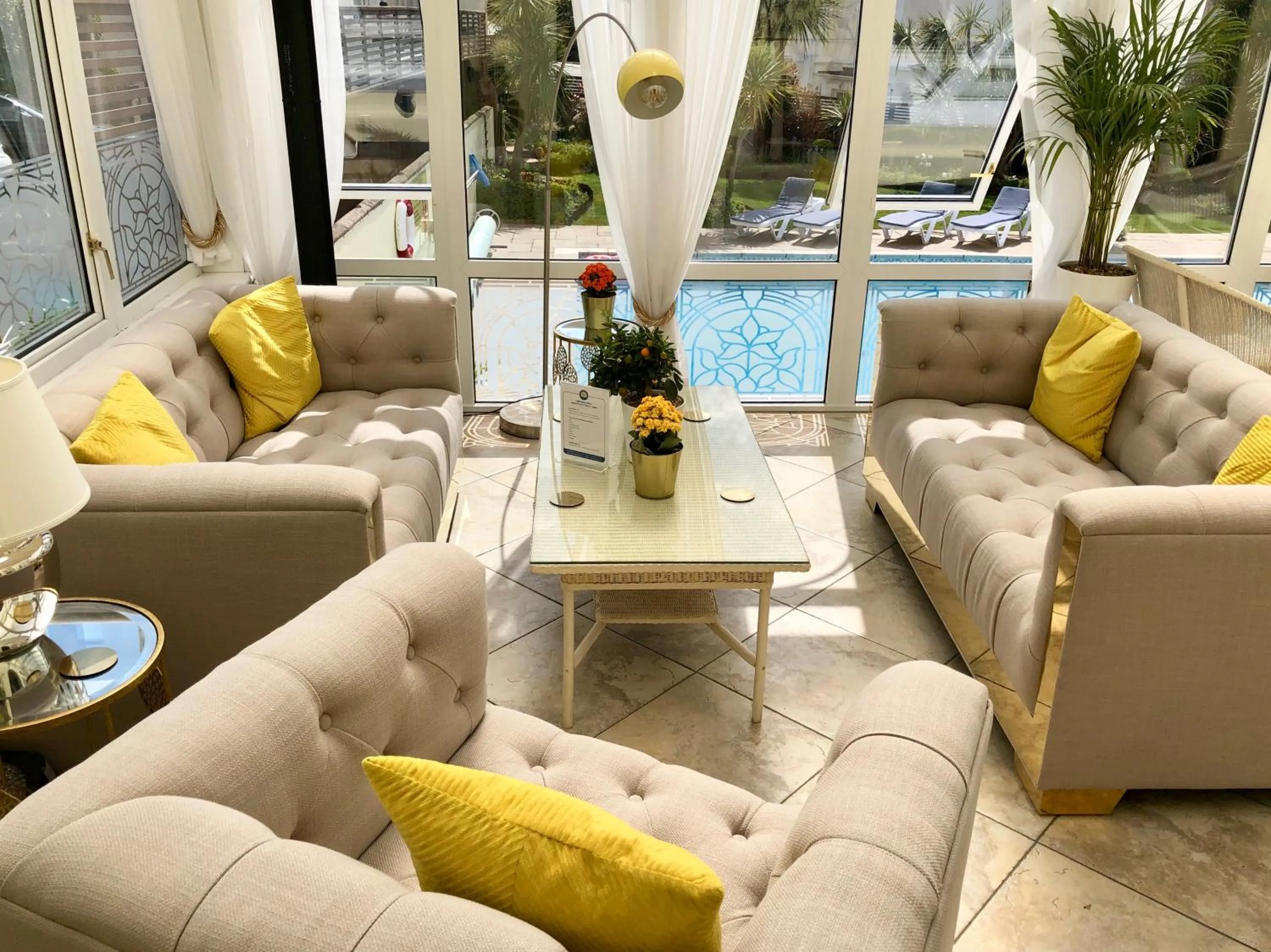 Balcony/Terrace in Riviera Lodge Hotel