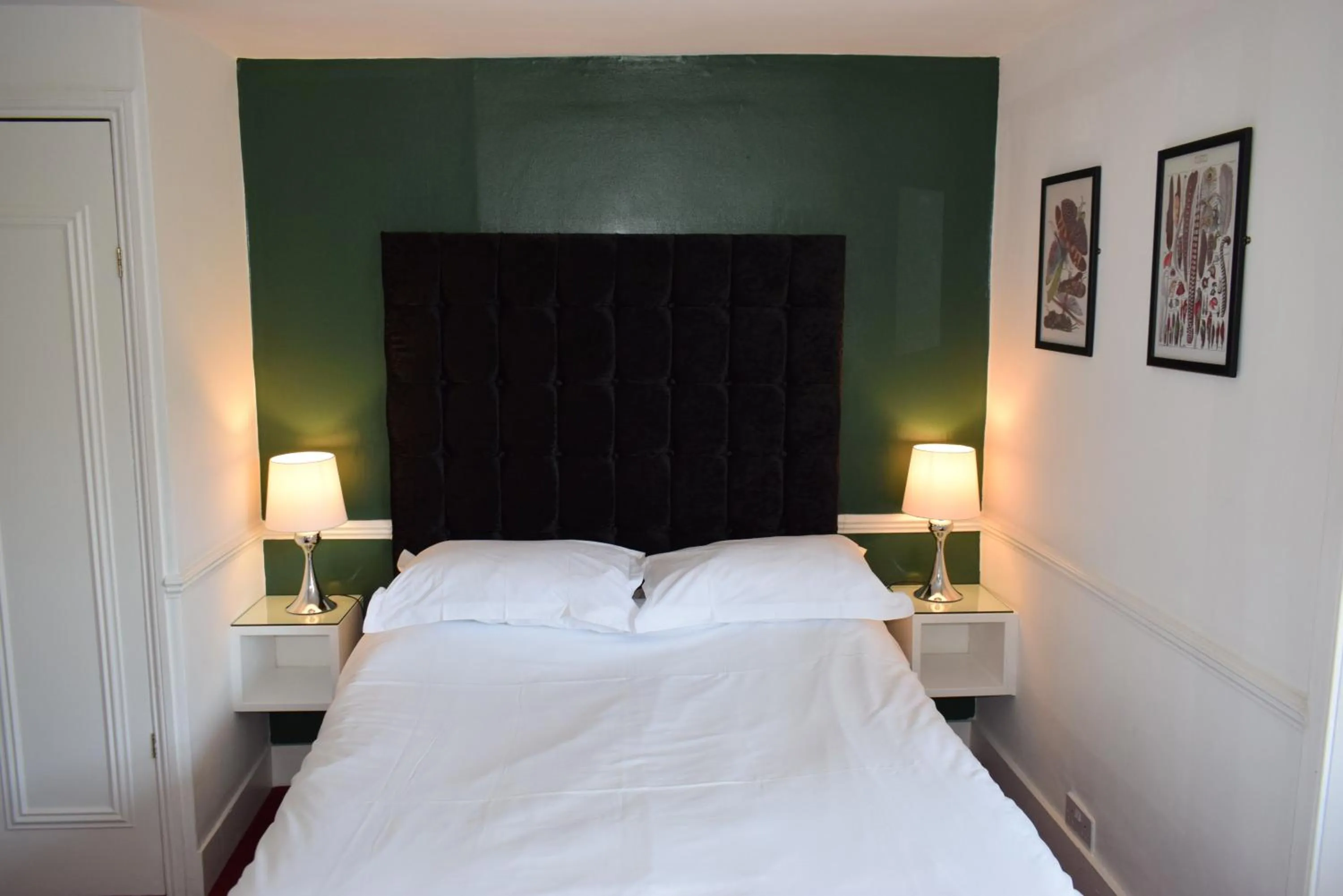 Bedroom, Bed in Colson House