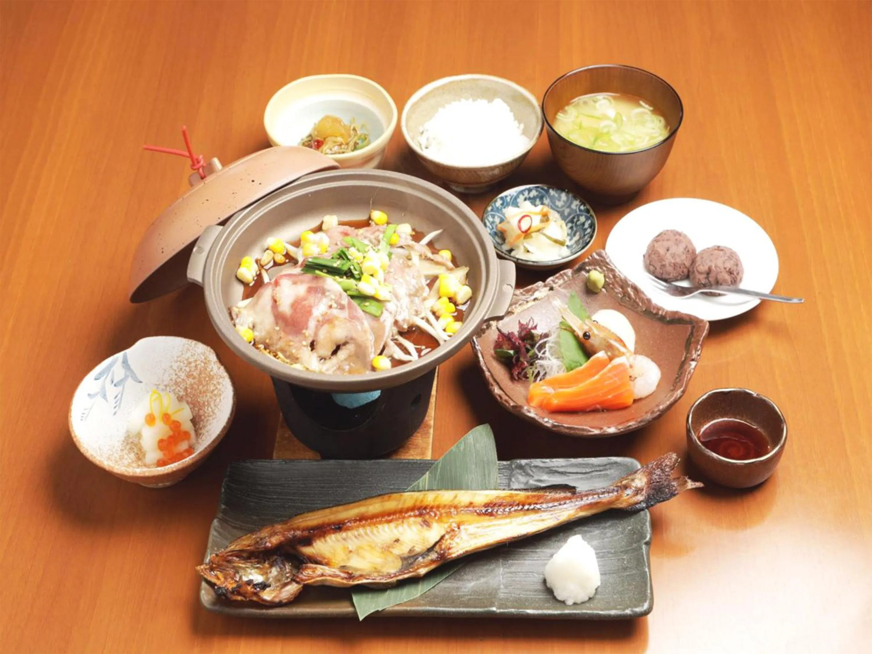 Food in Lodge Koropokkuru