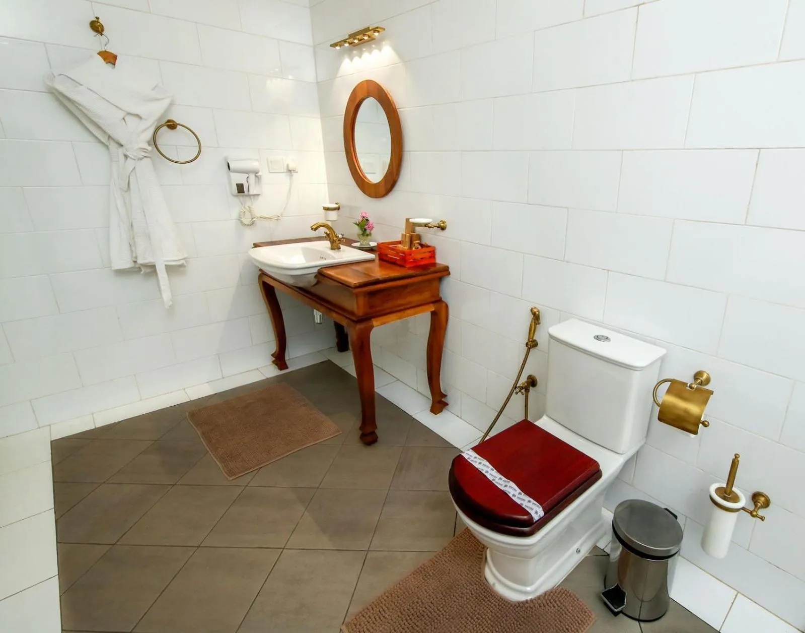Bathroom in Castle Hill Bungalow by Seven Angels