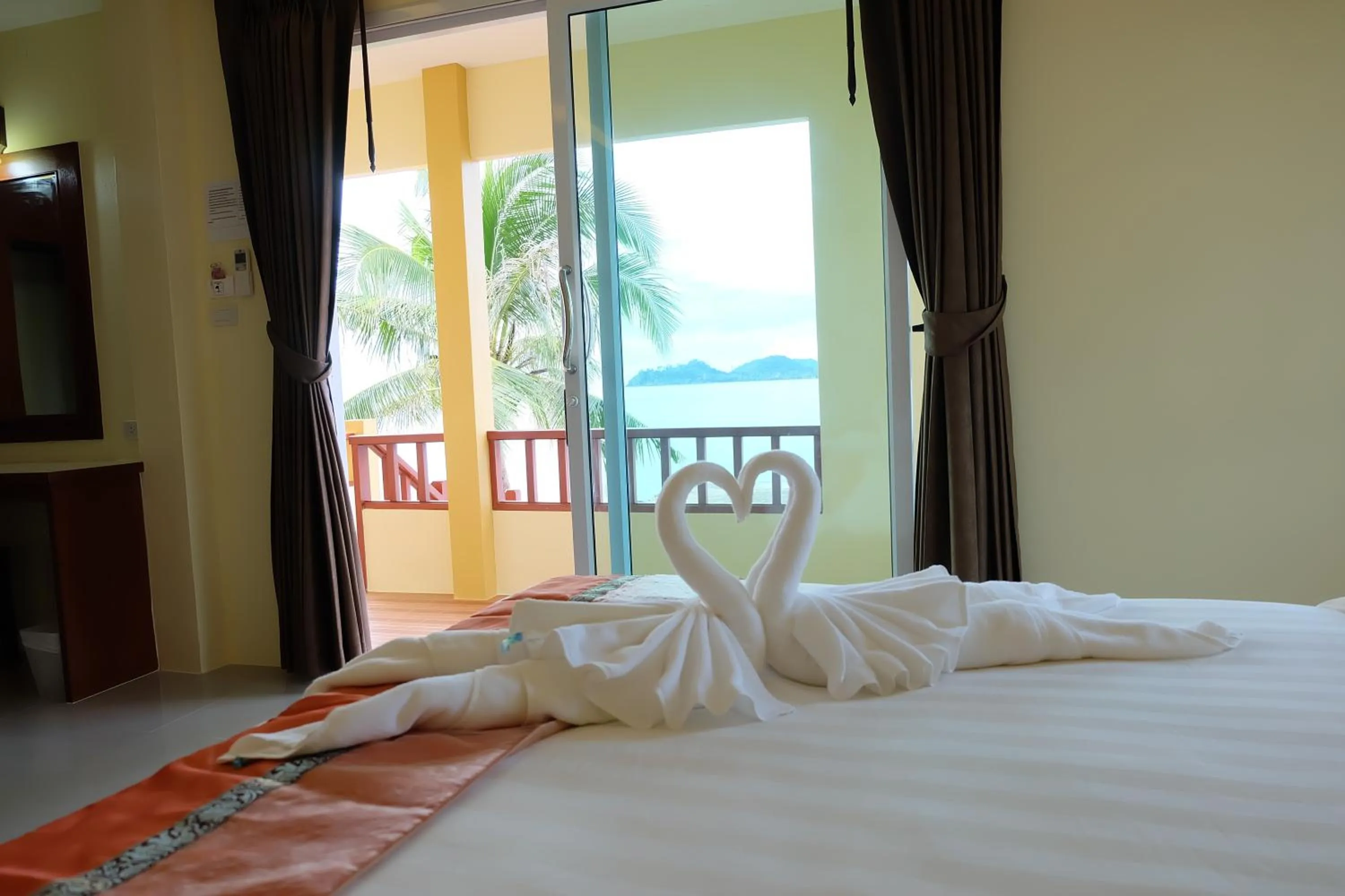 Bed in Chokdee Resort