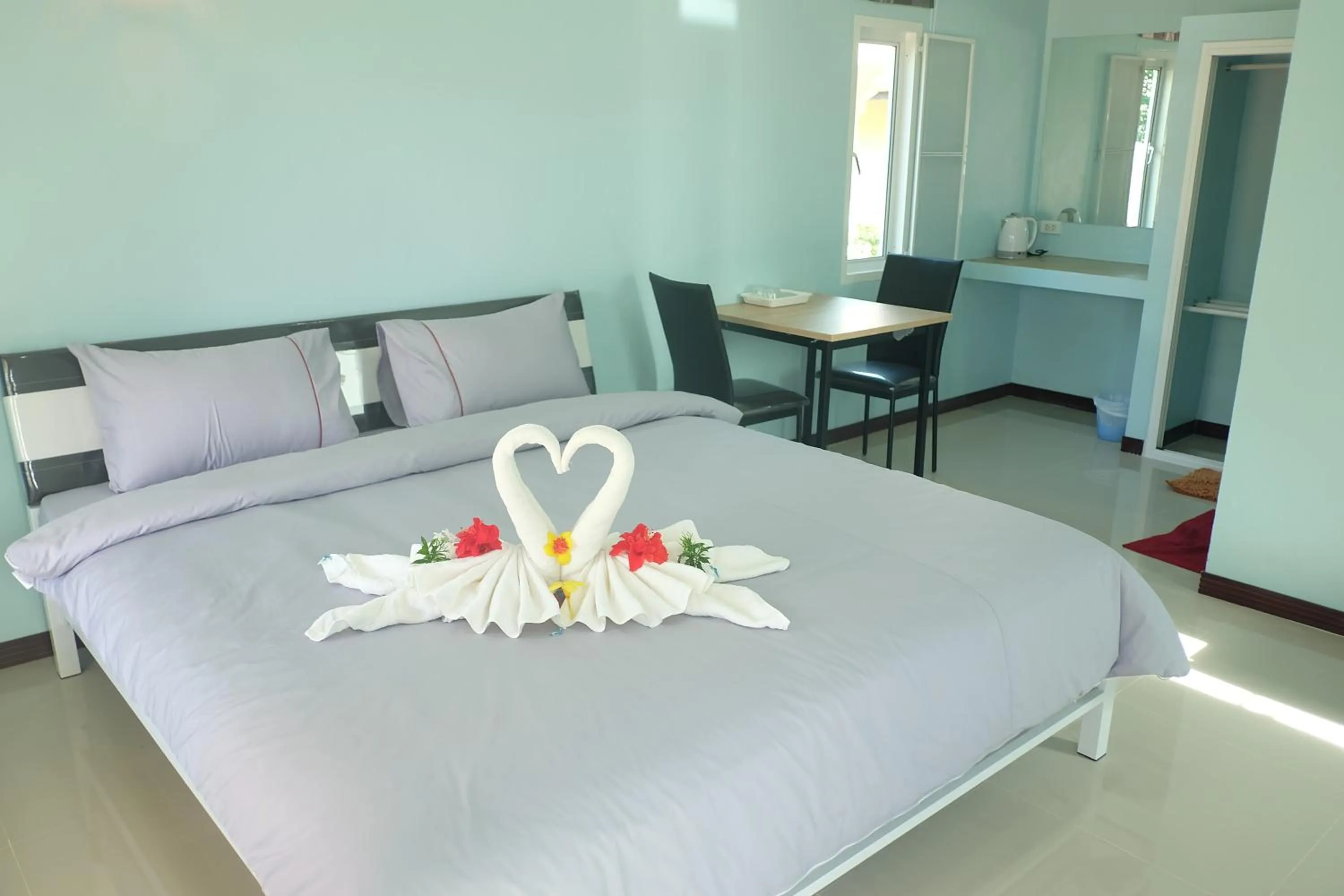 Bed in Chokdee Resort