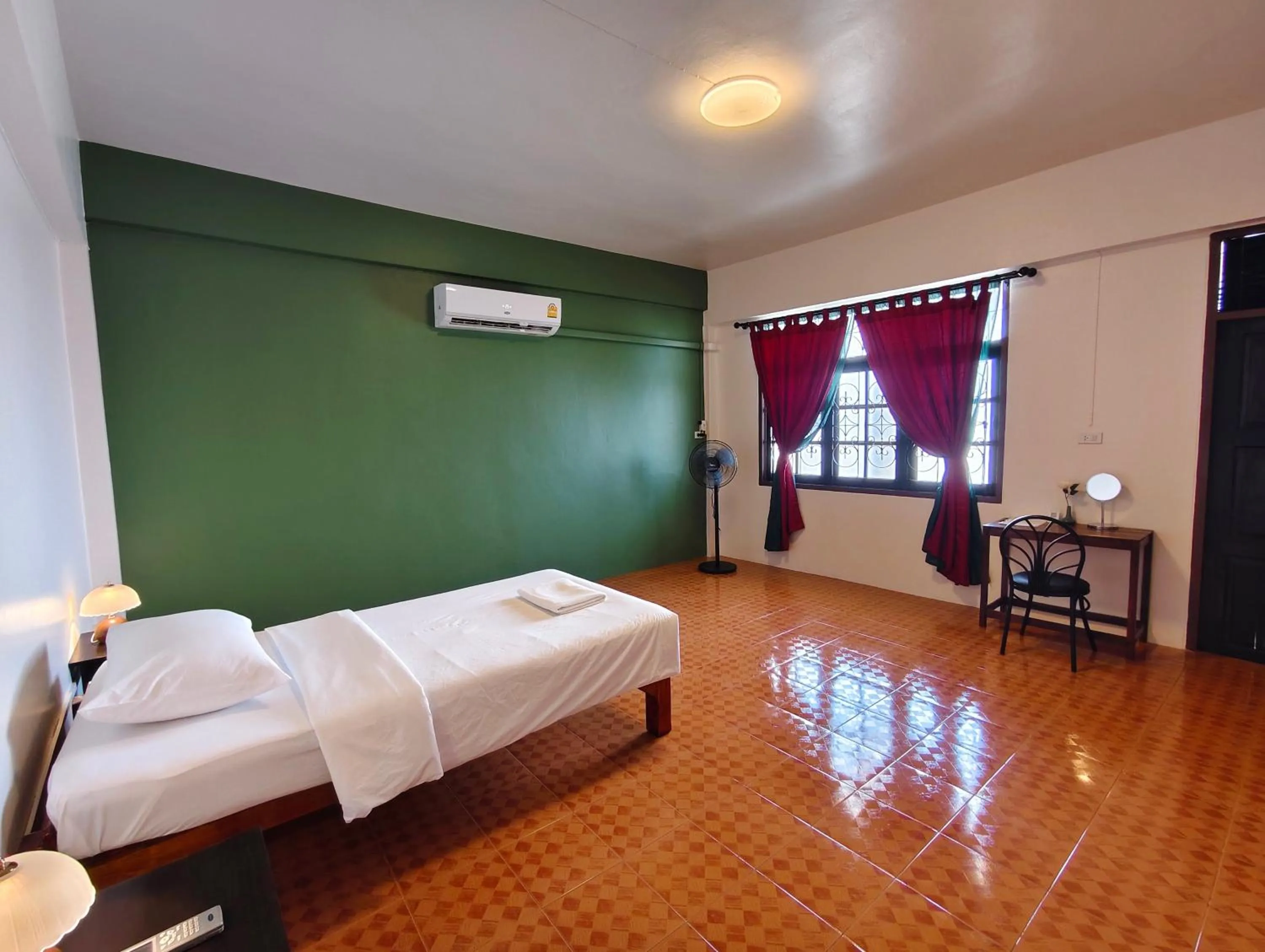 Bed in Sleeper House