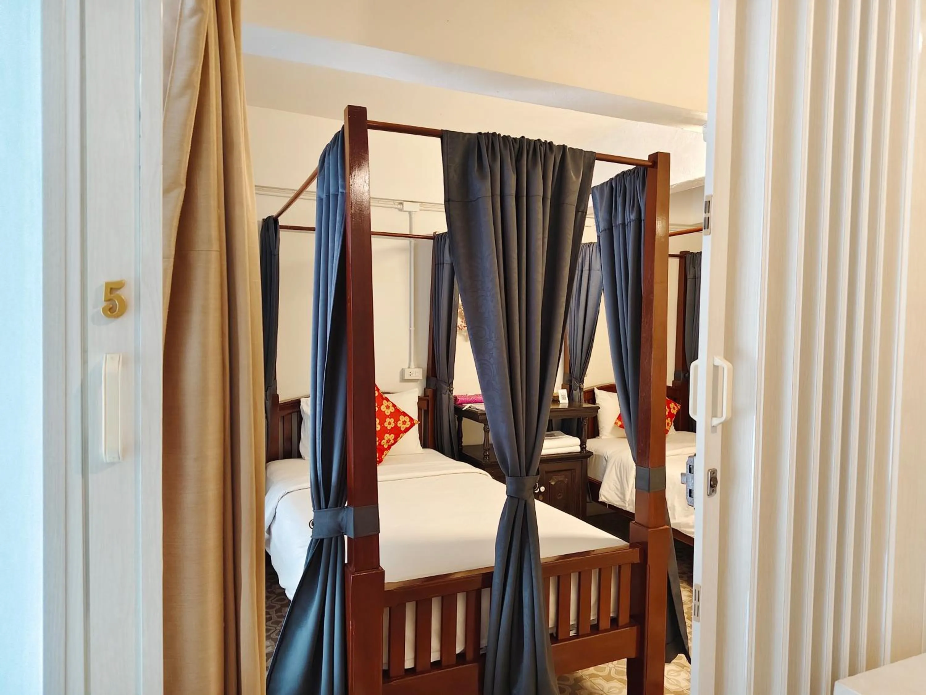 Bed in Sleeper House