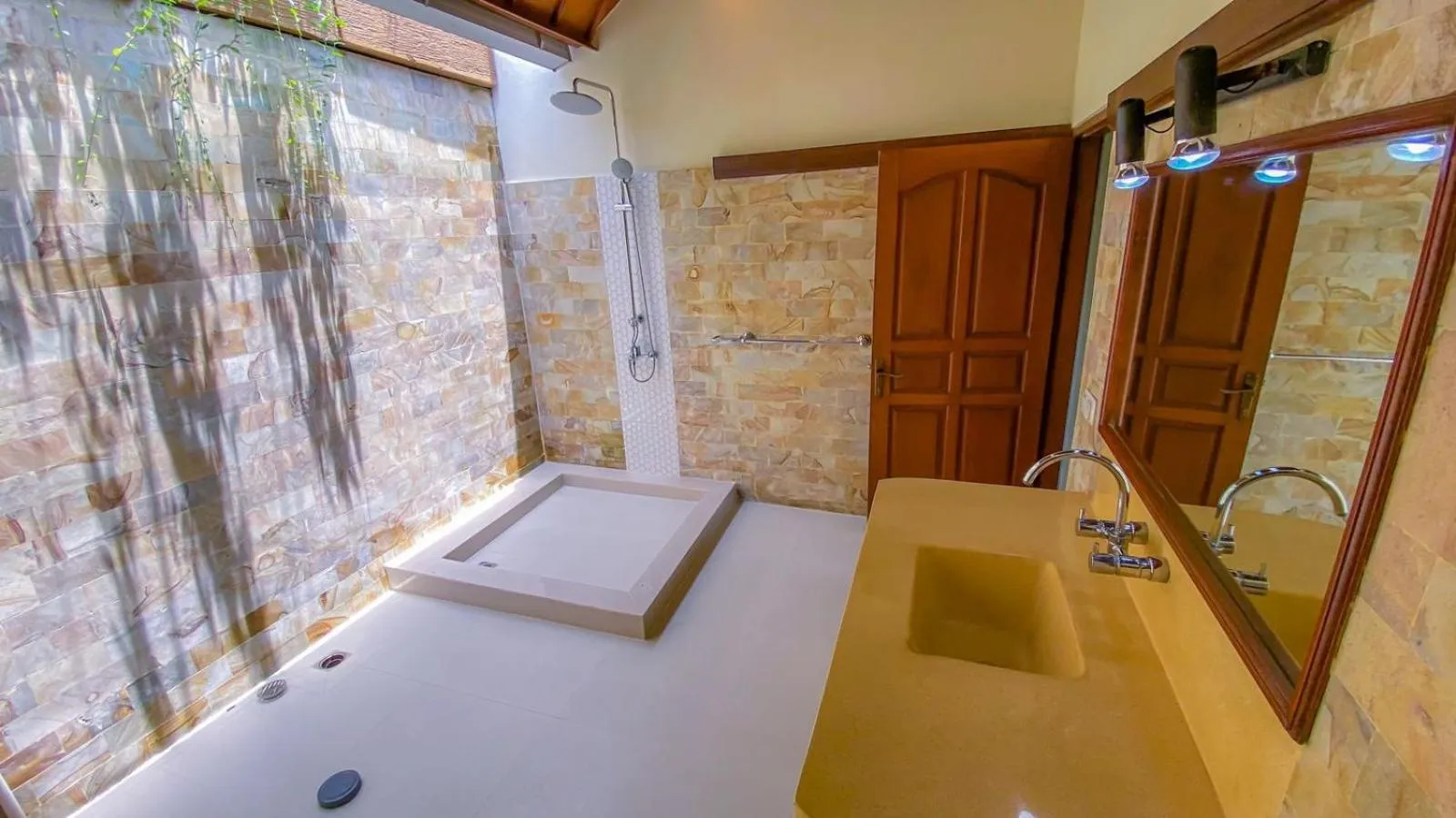 Bathroom in Bali Dyana Villas