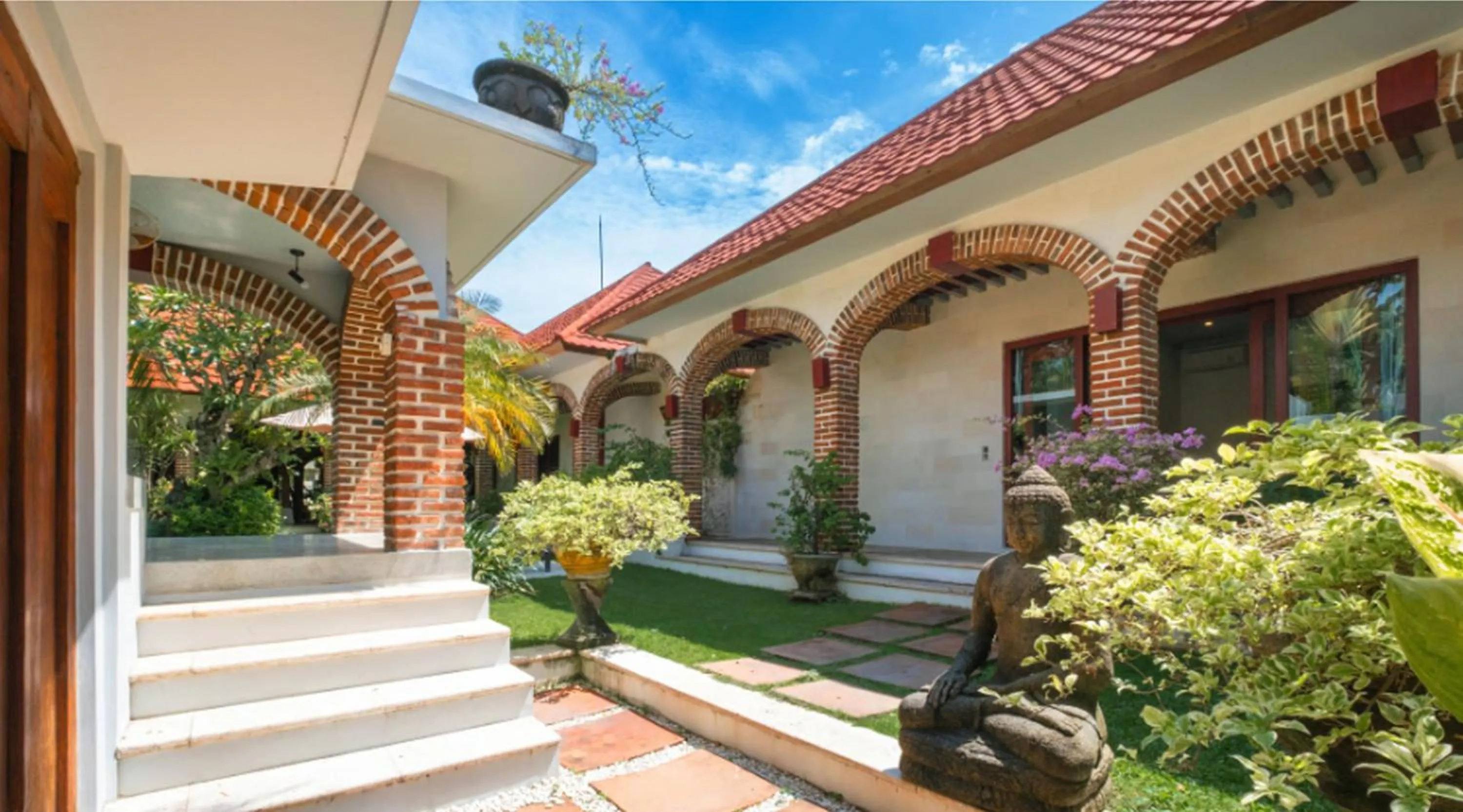 Garden in Bali Dyana Villas