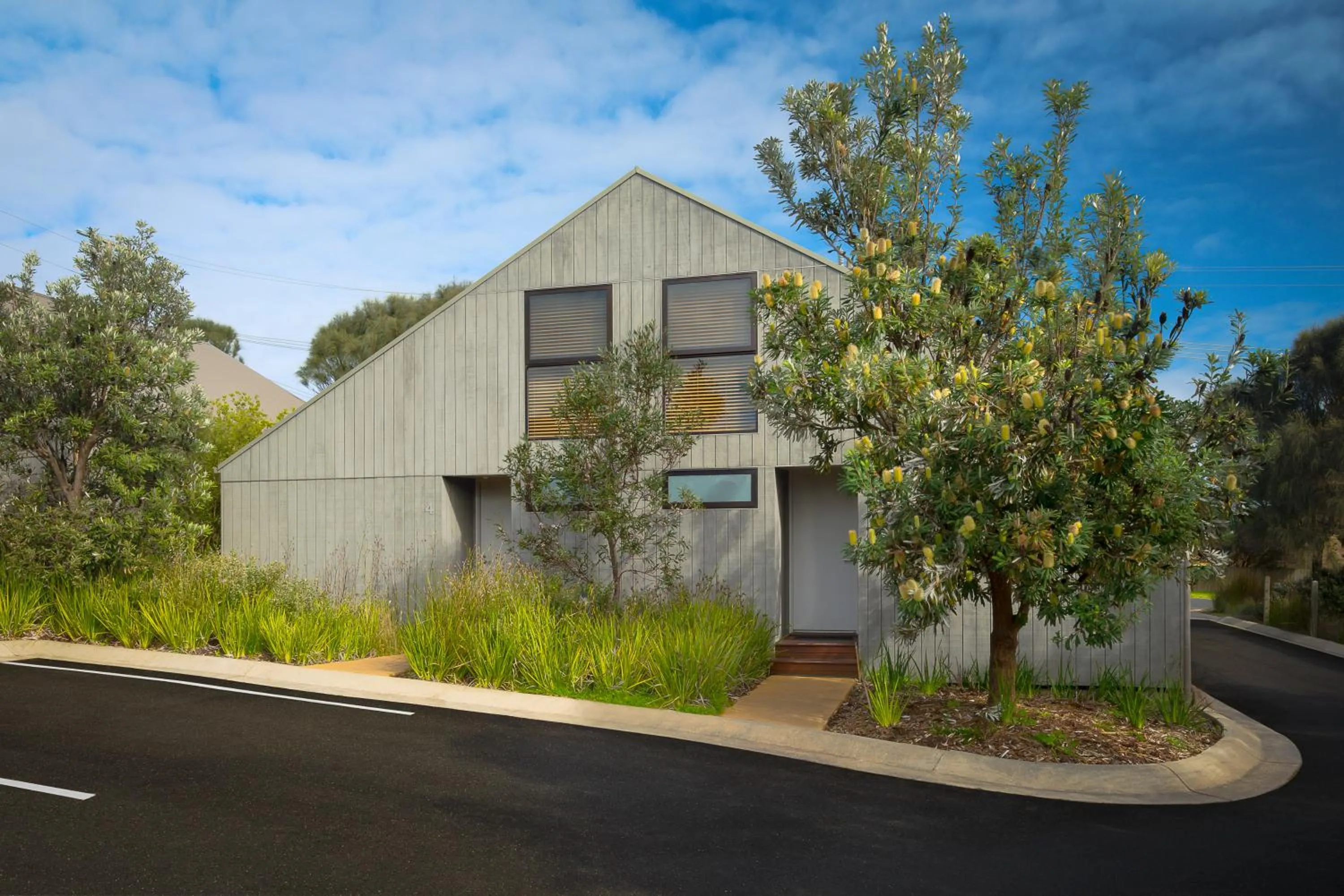 Facade/entrance in Southern Ocean Villas