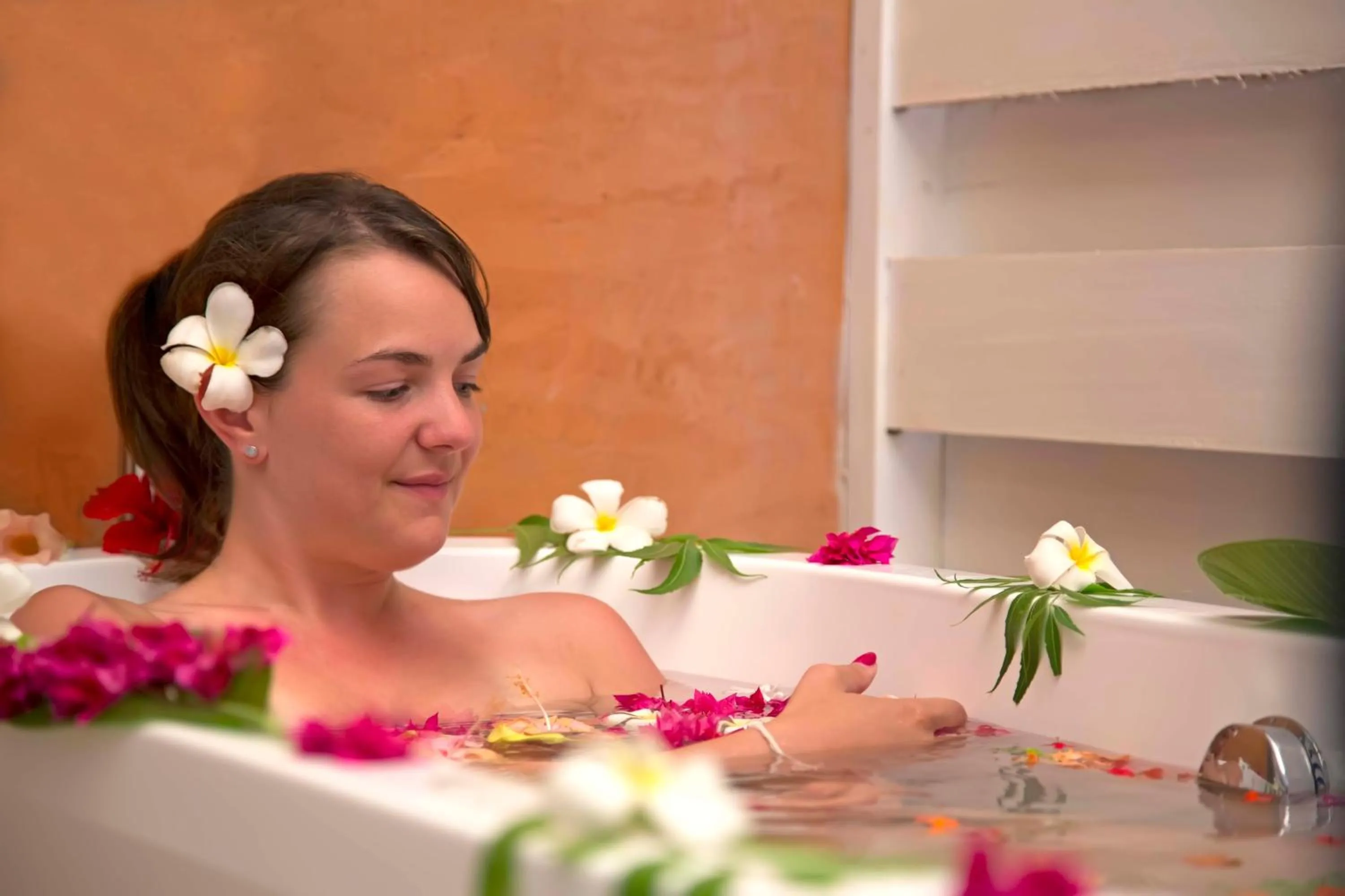 Bathroom in Maalu Maalu Resort & Spa - Thema Collection