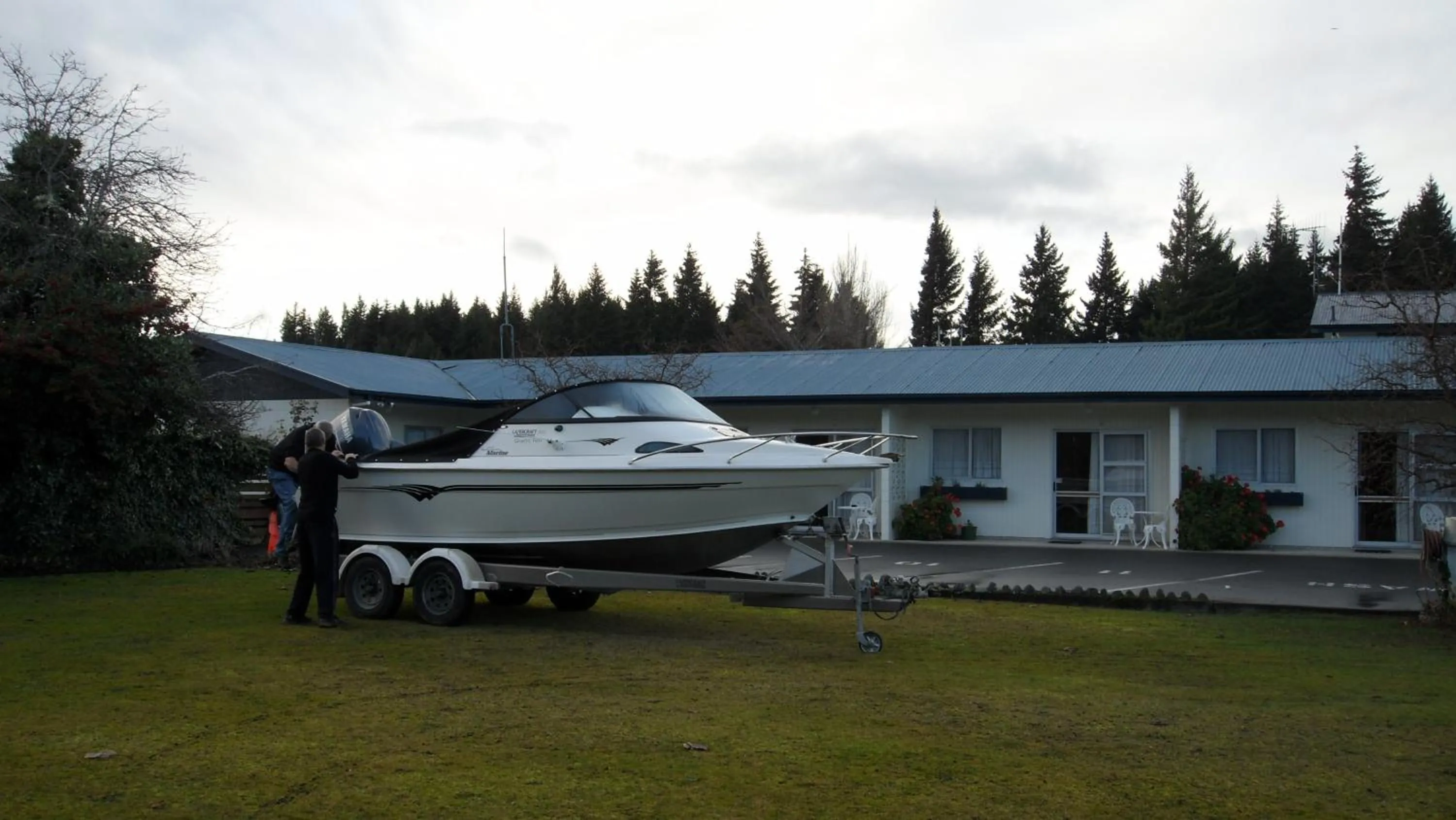Property building in Aden Motel