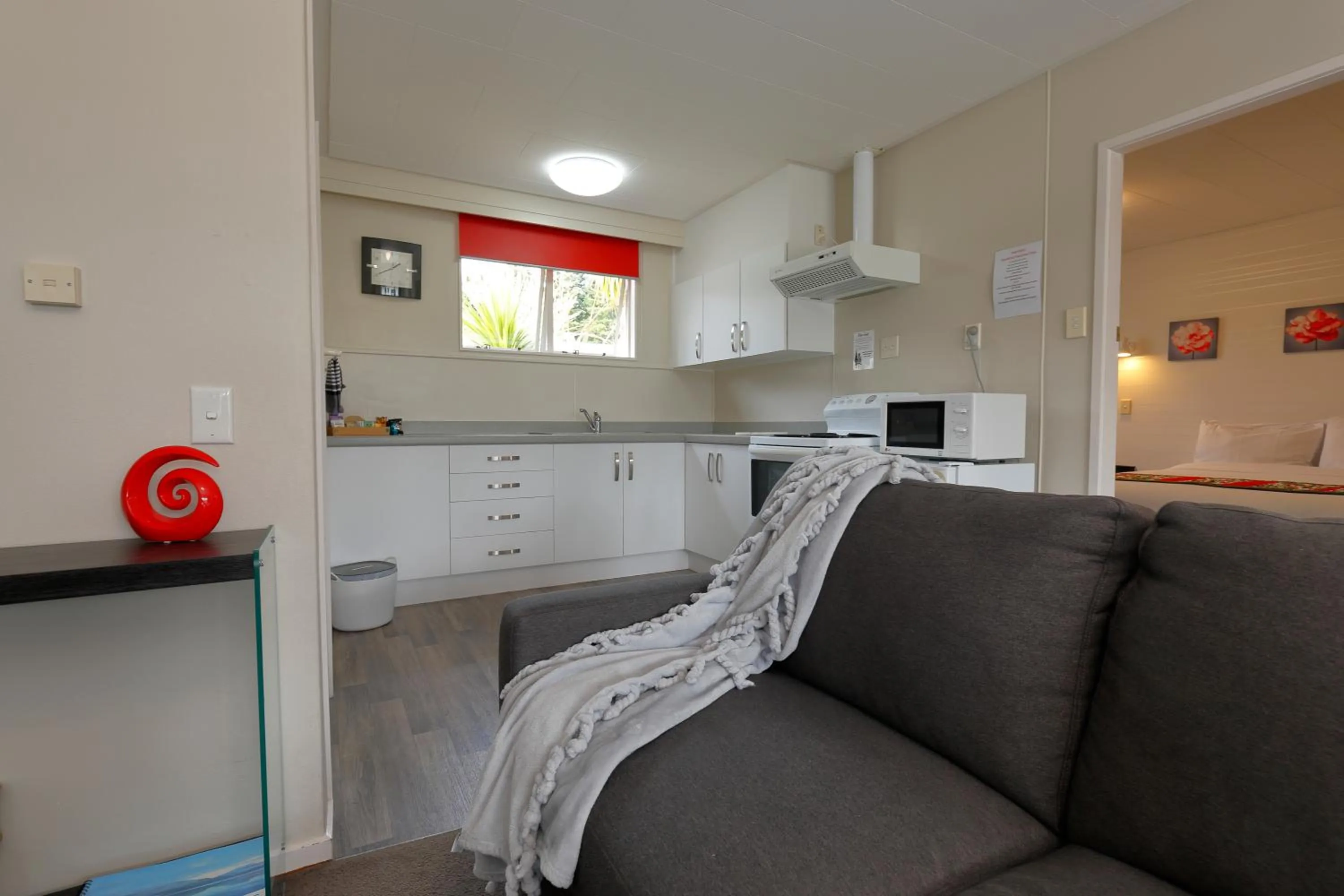 Living room in Aden Motel