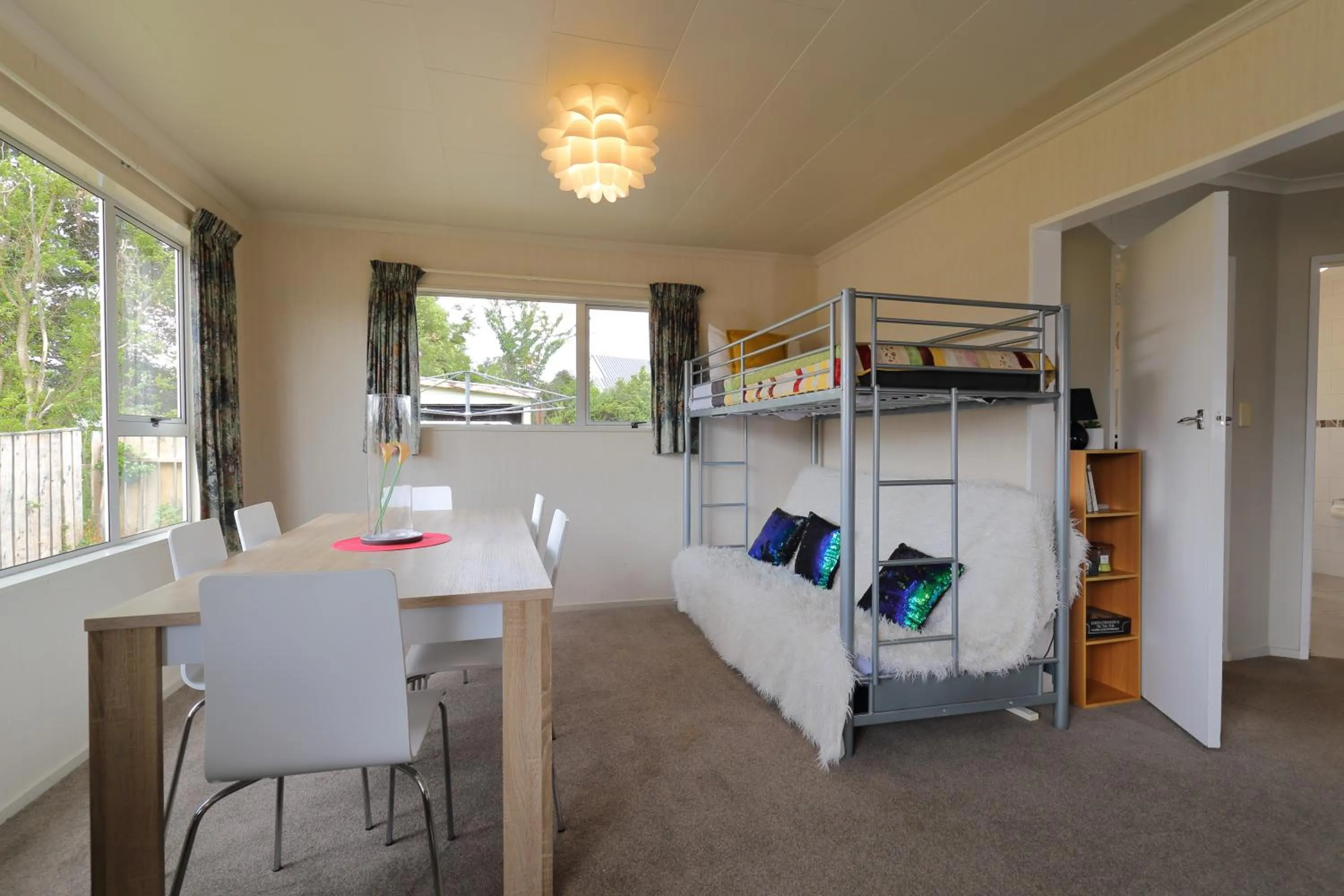 Dining area in Aden Motel