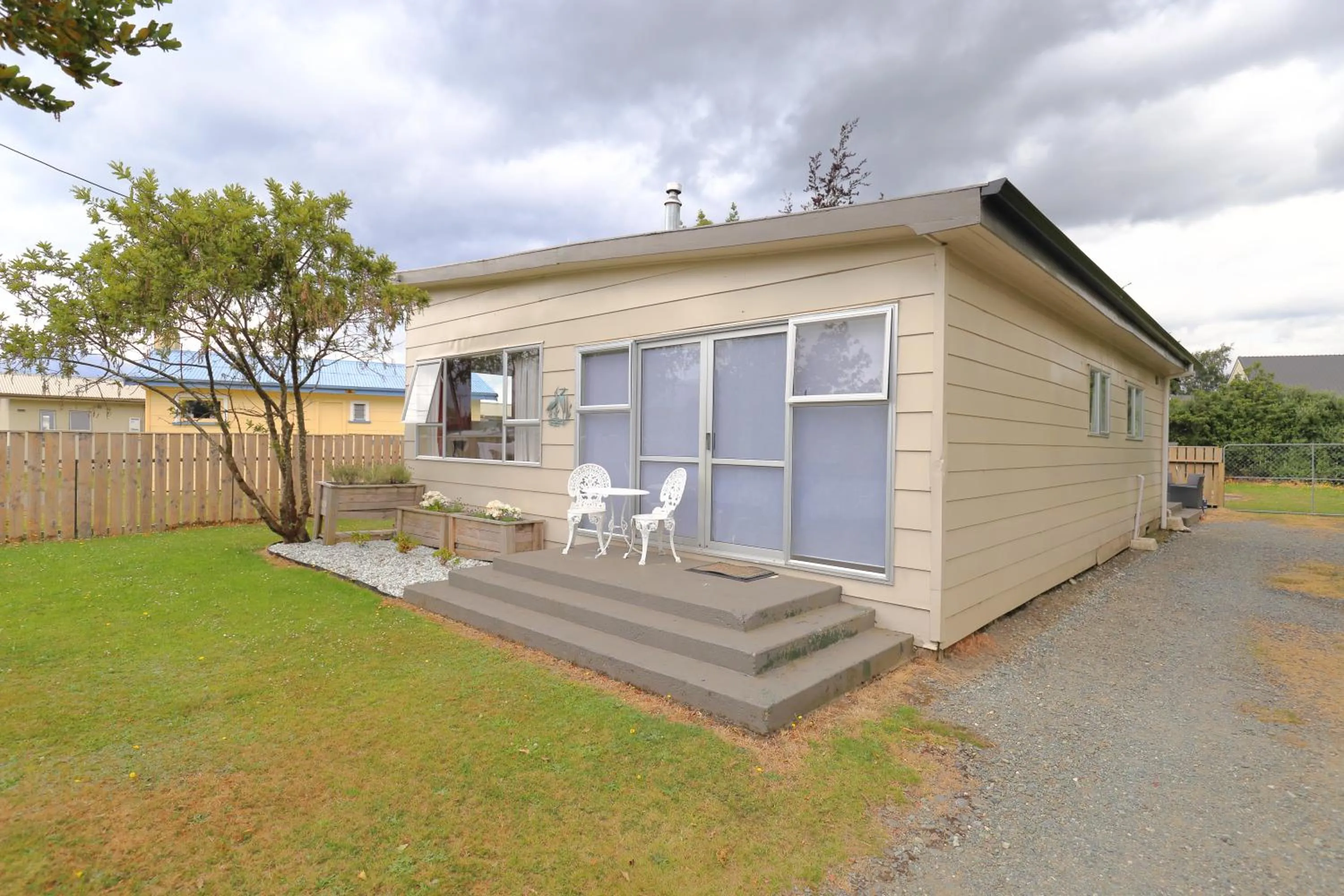 Property building in Aden Motel