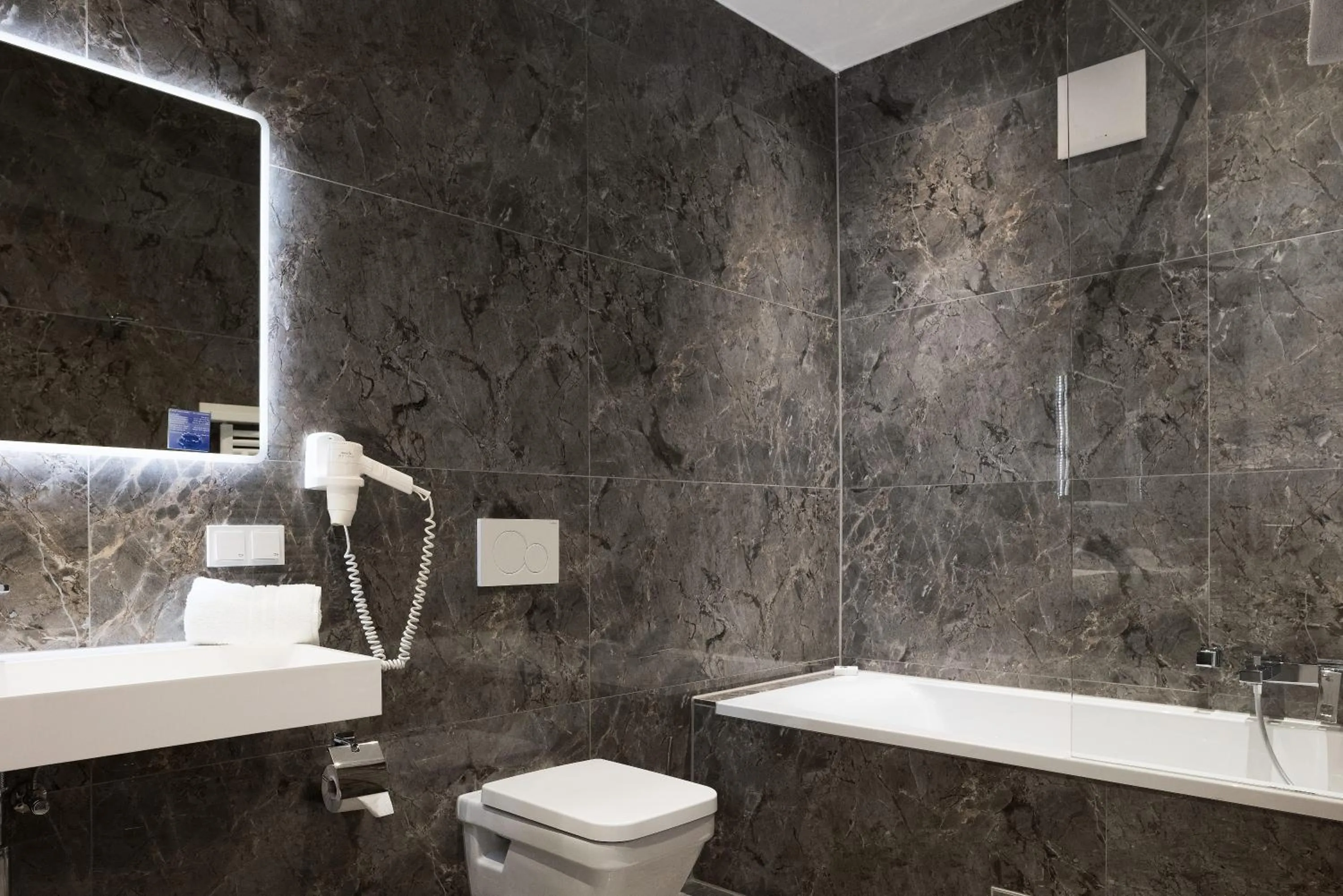 Bathroom in RheinCity Hotel & Boardinghouse