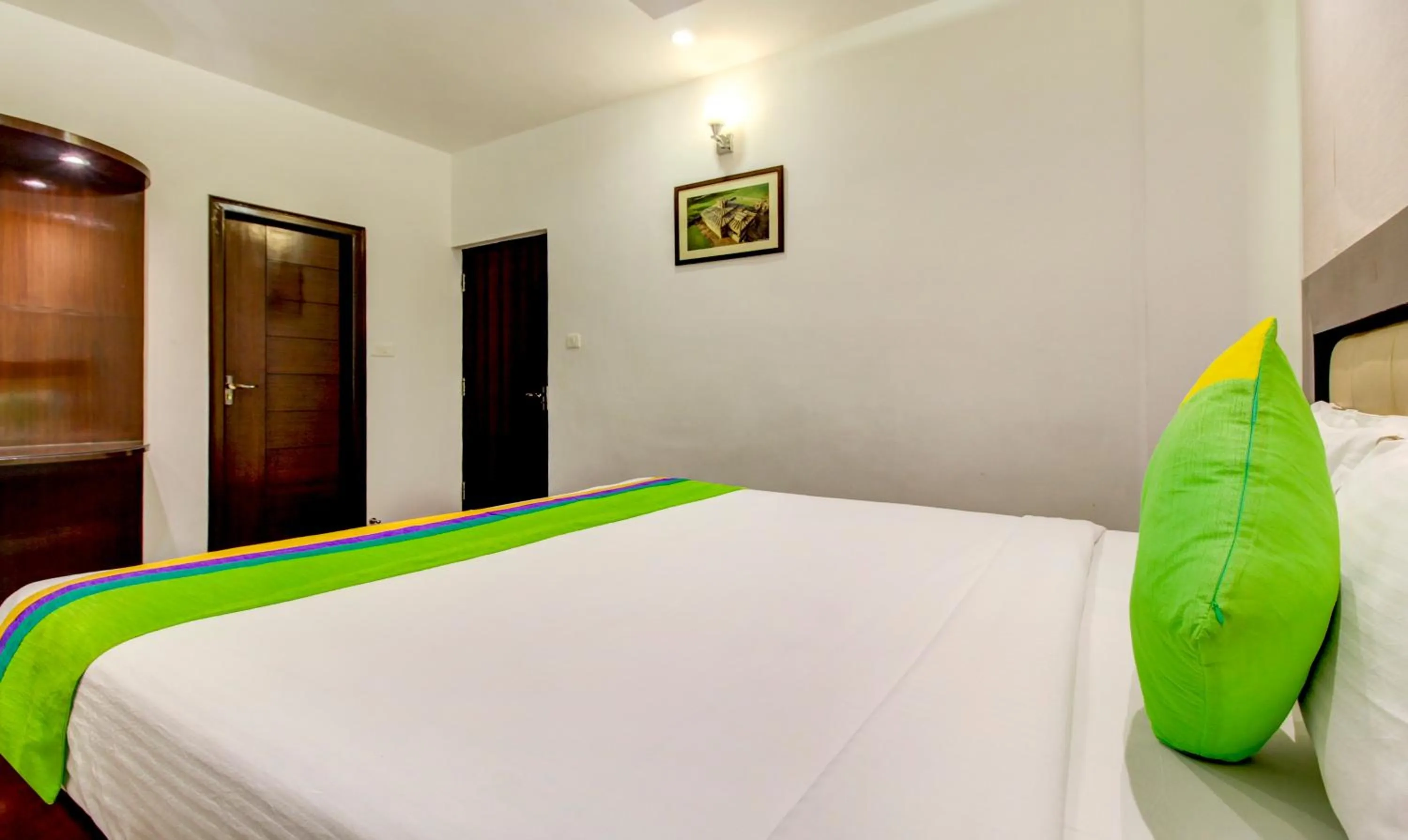 Bedroom, Bed in Treebo The Sai Leela Suites