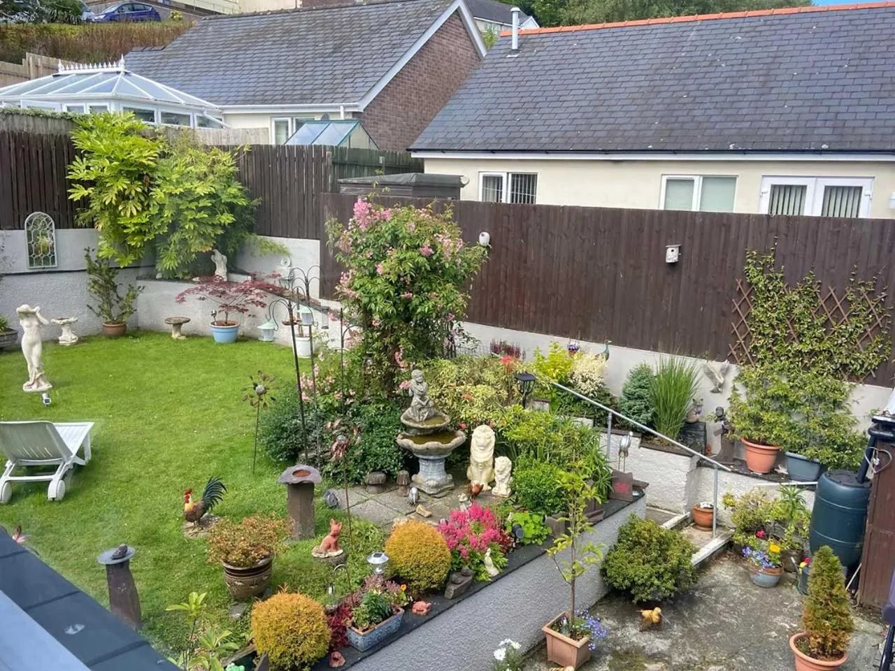 Garden in Gwynfa