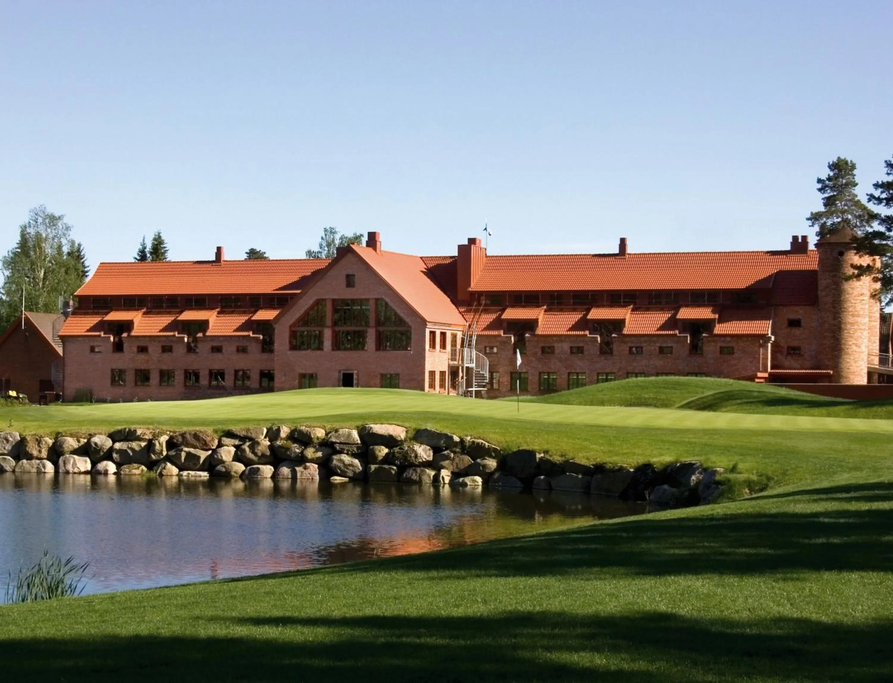 Facade/entrance in Hotel Vanajanlinna