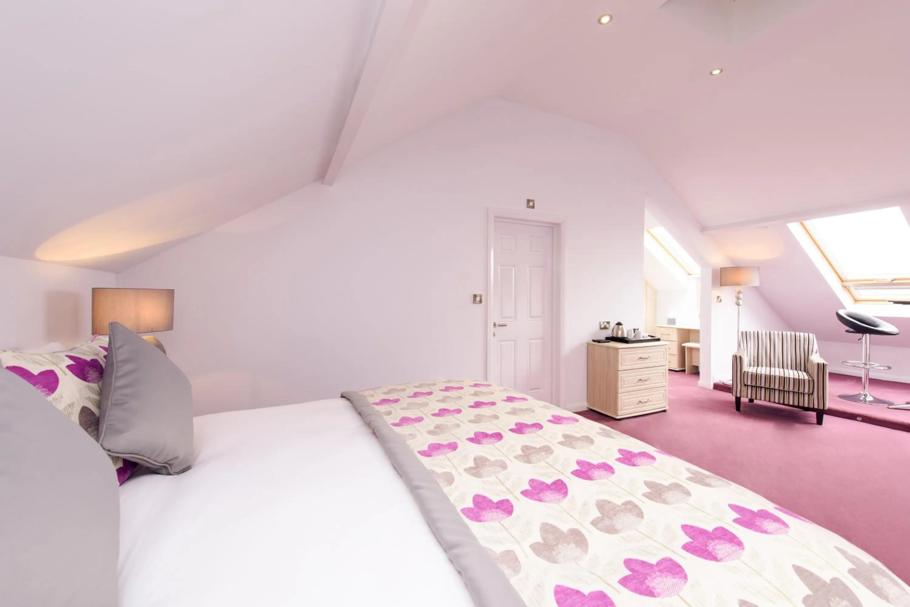 Bed in Raven Hall Hotel