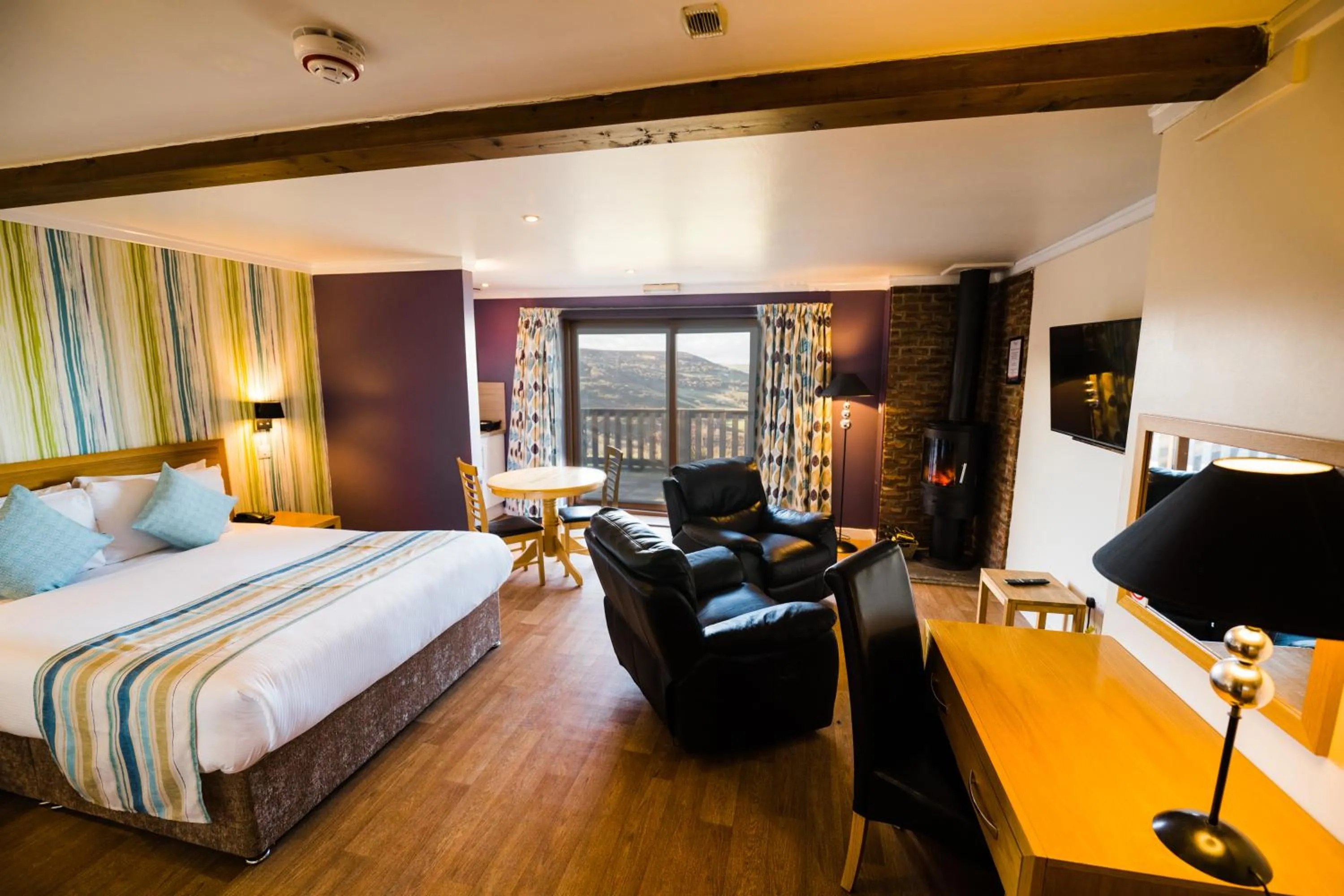 Bed in Grand Villa Heights