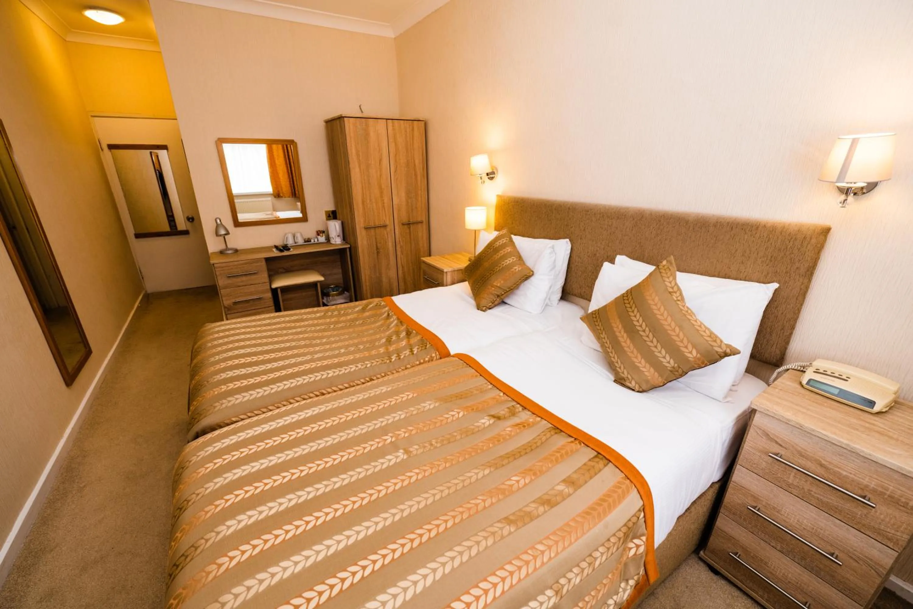 Bed in Raven Hall Hotel