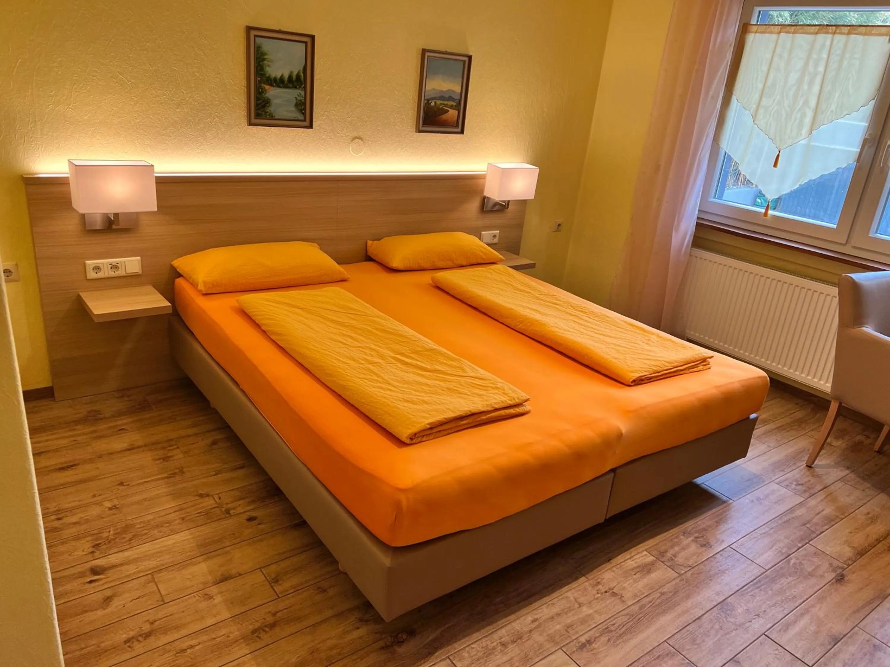 Triple Room in Hotel-Heilsberg