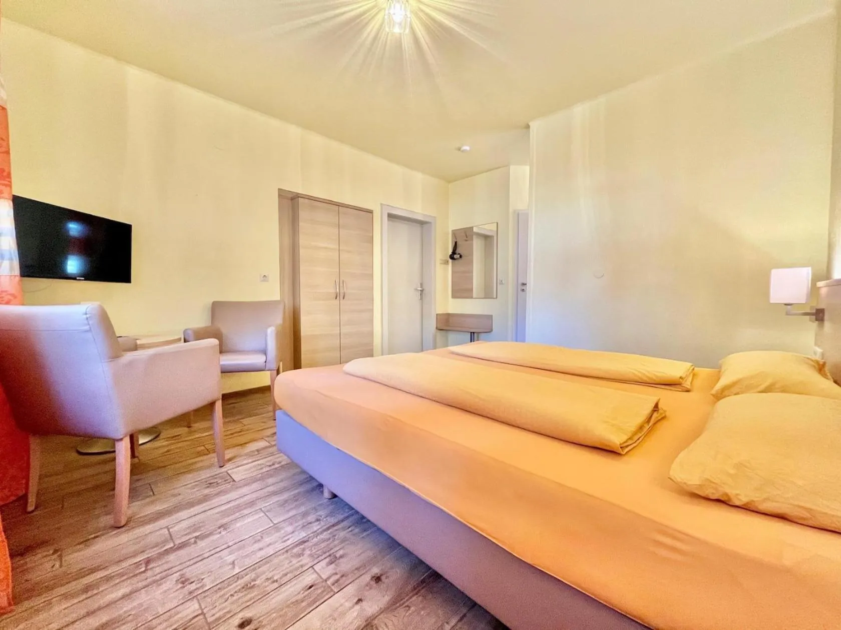 Bed in Hotel-Heilsberg