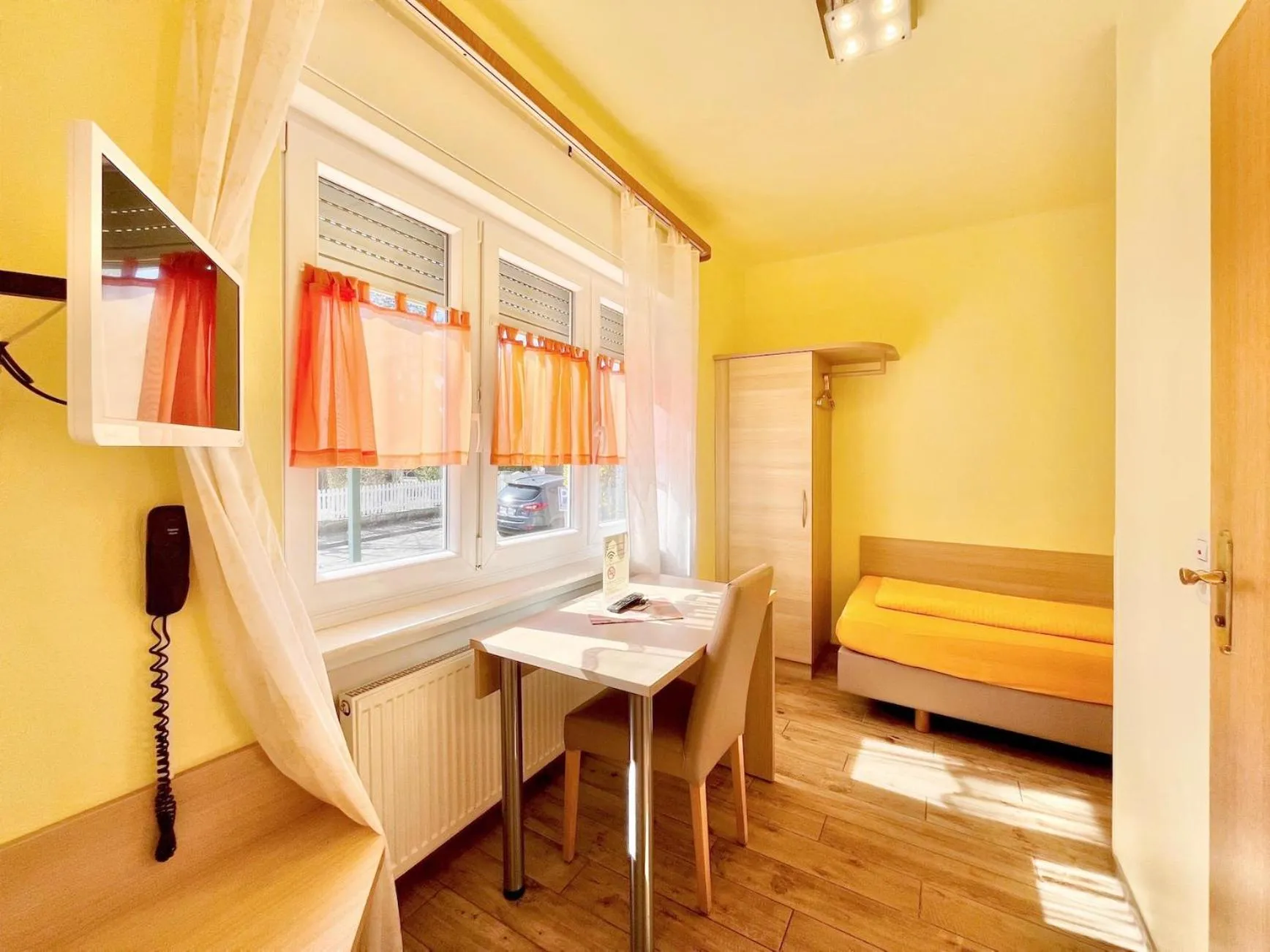 Bed in Hotel-Heilsberg